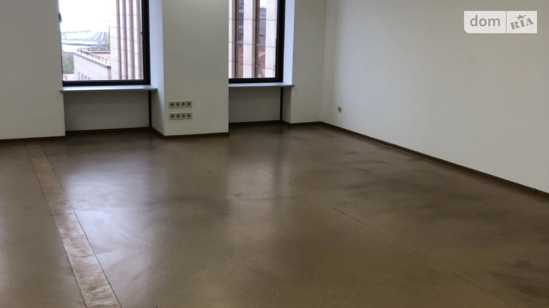 Сдается в аренду офис 56.6 кв. м в бизнес-центре, цена: 36790 грн - фото 3