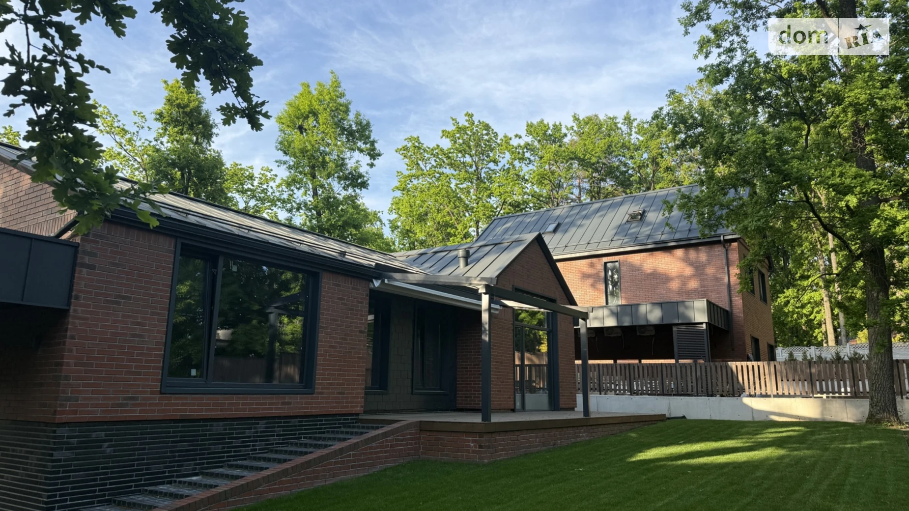 Продается одноэтажный дом 130 кв. м с участком, цена: 325000 $ - фото 2