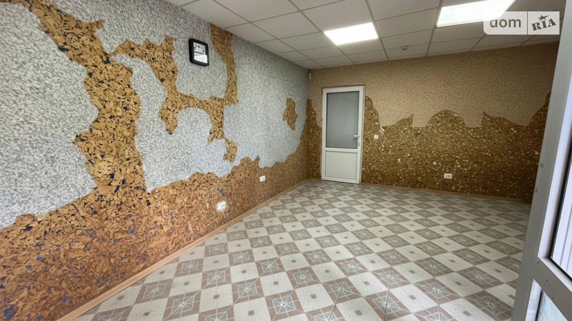 Продается помещения свободного назначения 343.9 кв. м в 3-этажном здании, цена: 410000 $ - фото 5