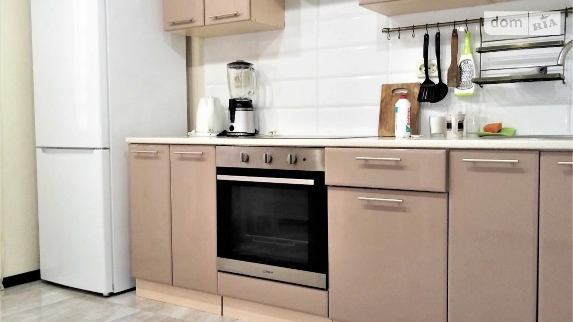 Сдается в аренду 1-комнатная квартира 45 кв. м в Одессе, мас. Радужный, 23 - фото 2