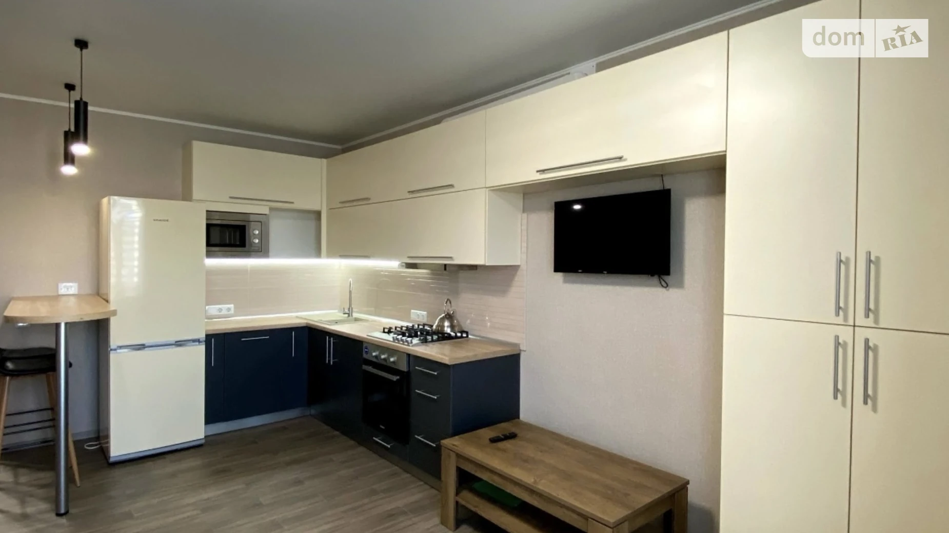 Продается 1-комнатная квартира 56 кв. м в Чернигове, ул. Михнюка Олега, 1А - фото 4