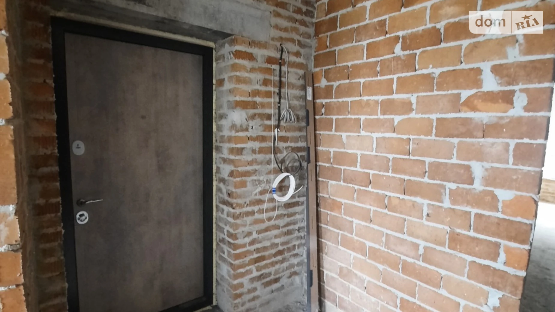 Продается 3-комнатная квартира 77 кв. м в Петрикове, ул. Шептицкого - фото 2