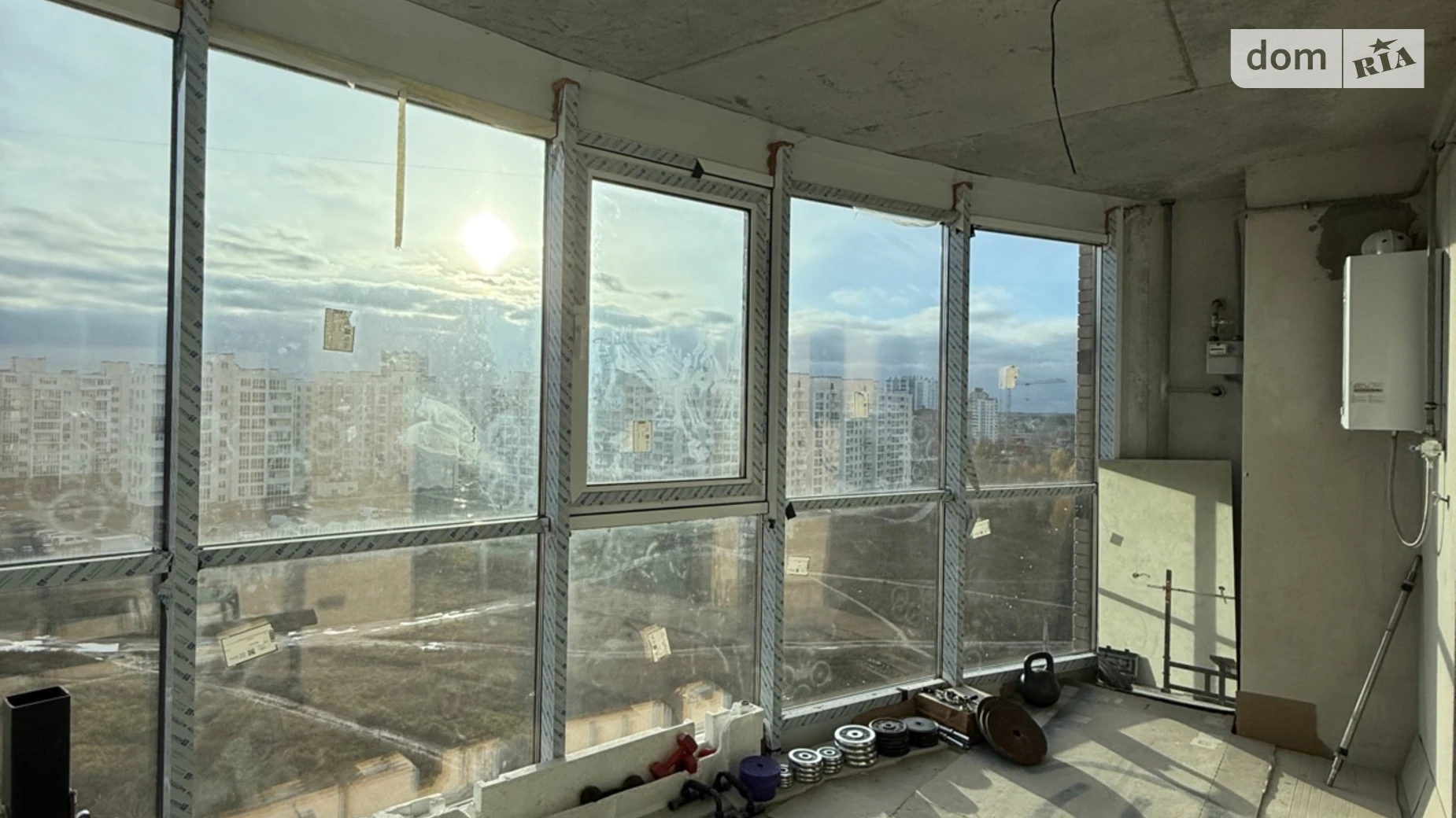 Продается 2-комнатная квартира 82 кв. м в Чернигове, ул. Любецкая, 106 - фото 4