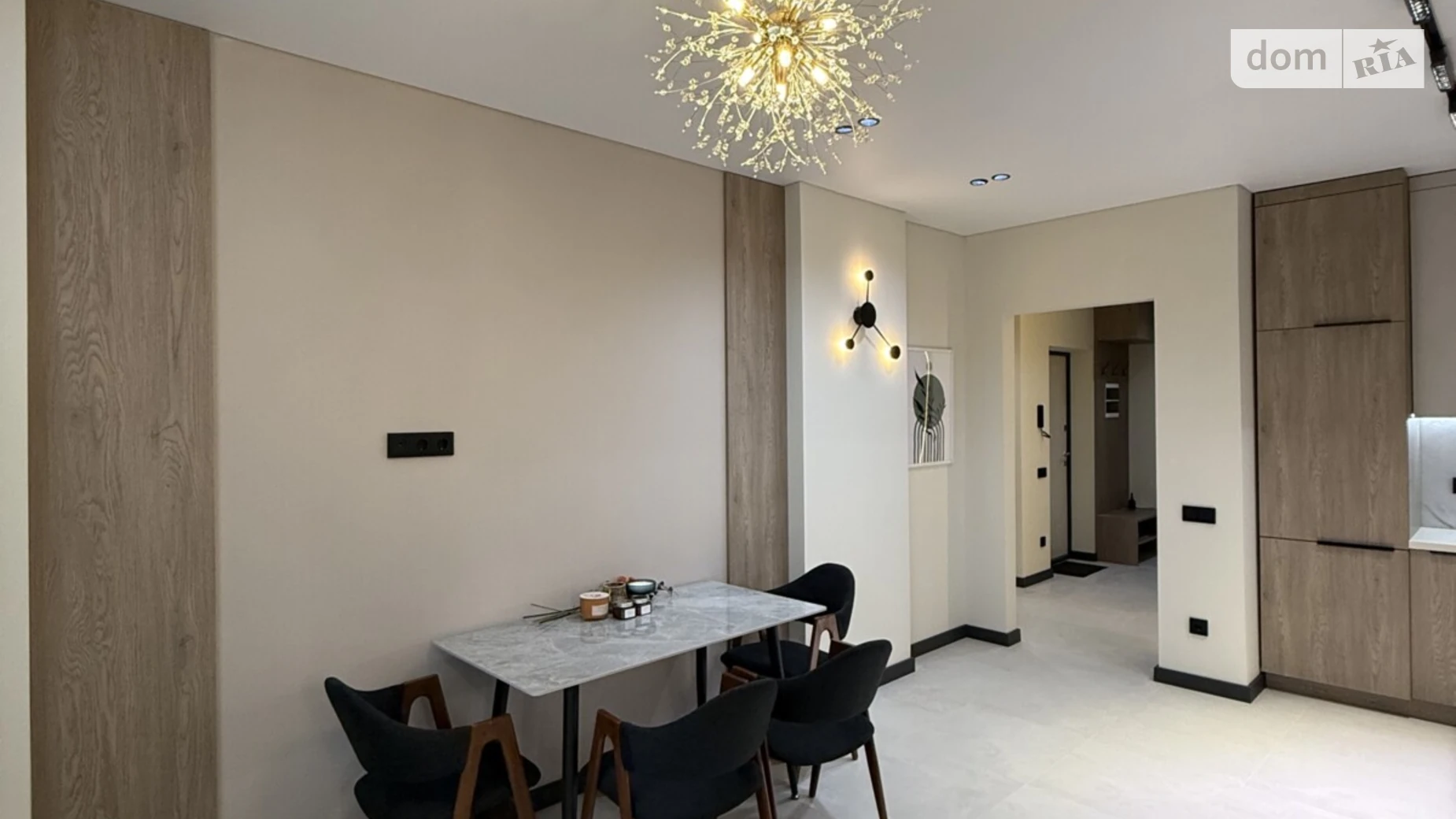 Продається 2-кімнатна квартира 71 кв. м у Львові, вул. Володимира Навроцького, 4 - фото 4
