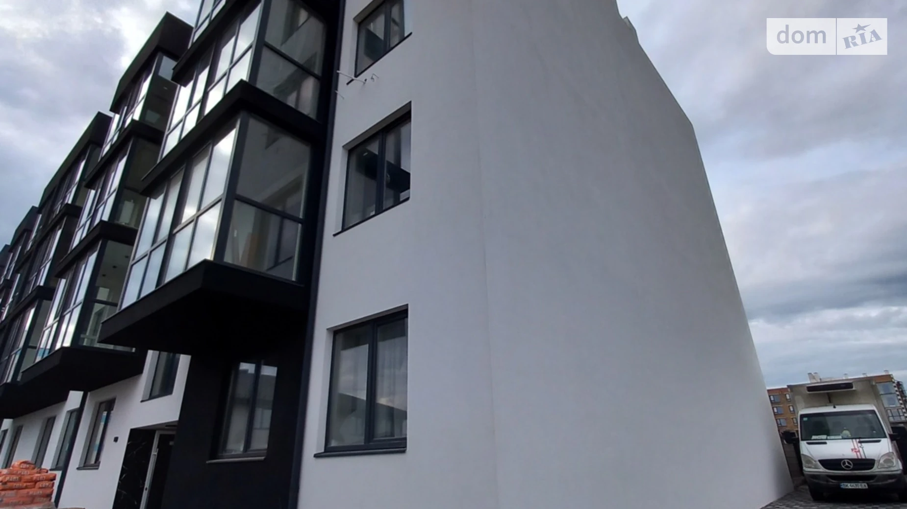 Продается 1-комнатная квартира 39.4 кв. м в Ровно, мас. Чаривный, 11 - фото 3