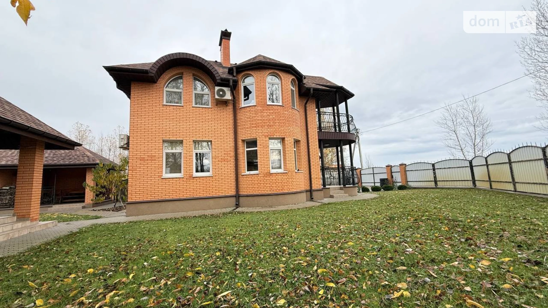 Продается дом на 2 этажа 128 кв. м с гаражом, цена: 157000 $ - фото 4