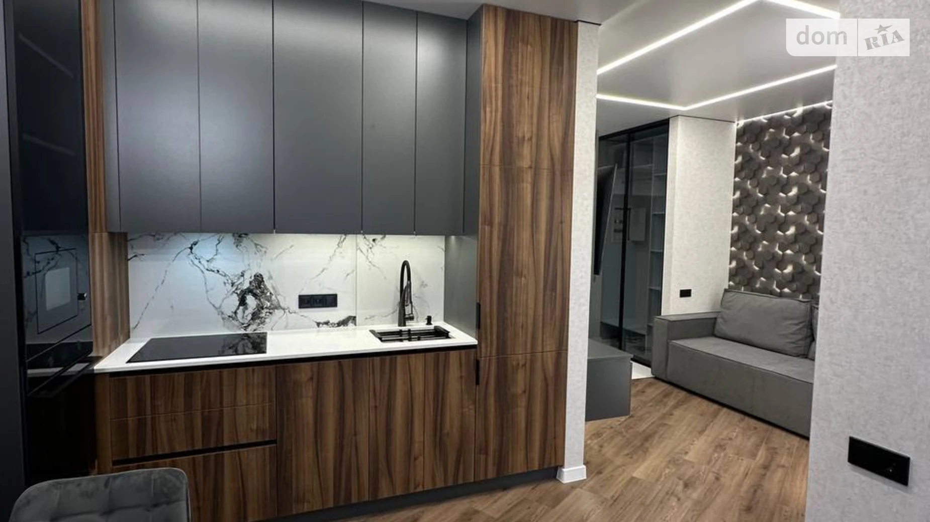 Продается 1-комнатная квартира 42 кв. м в Одессе, ул. Краснова, 1А - фото 4