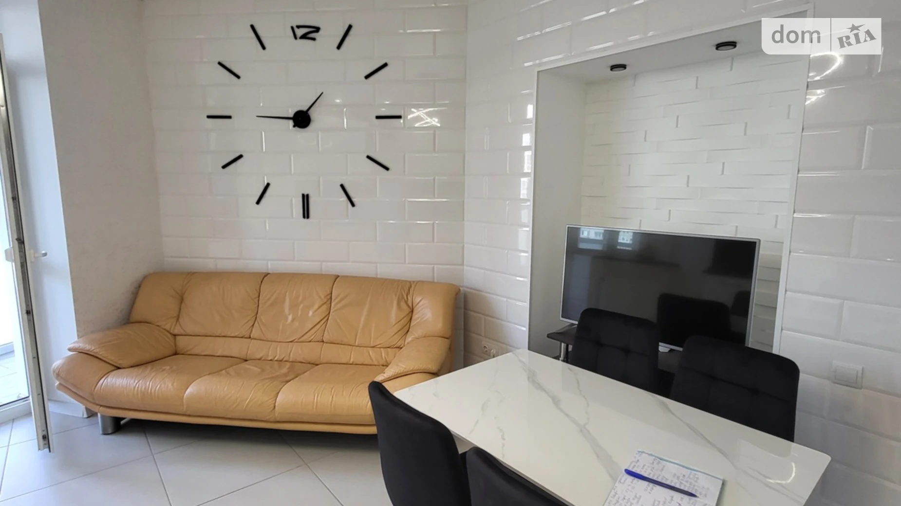 Продается 1-комнатная квартира 62 кв. м в Николаеве, ул. Лазурная, 5/12 - фото 3