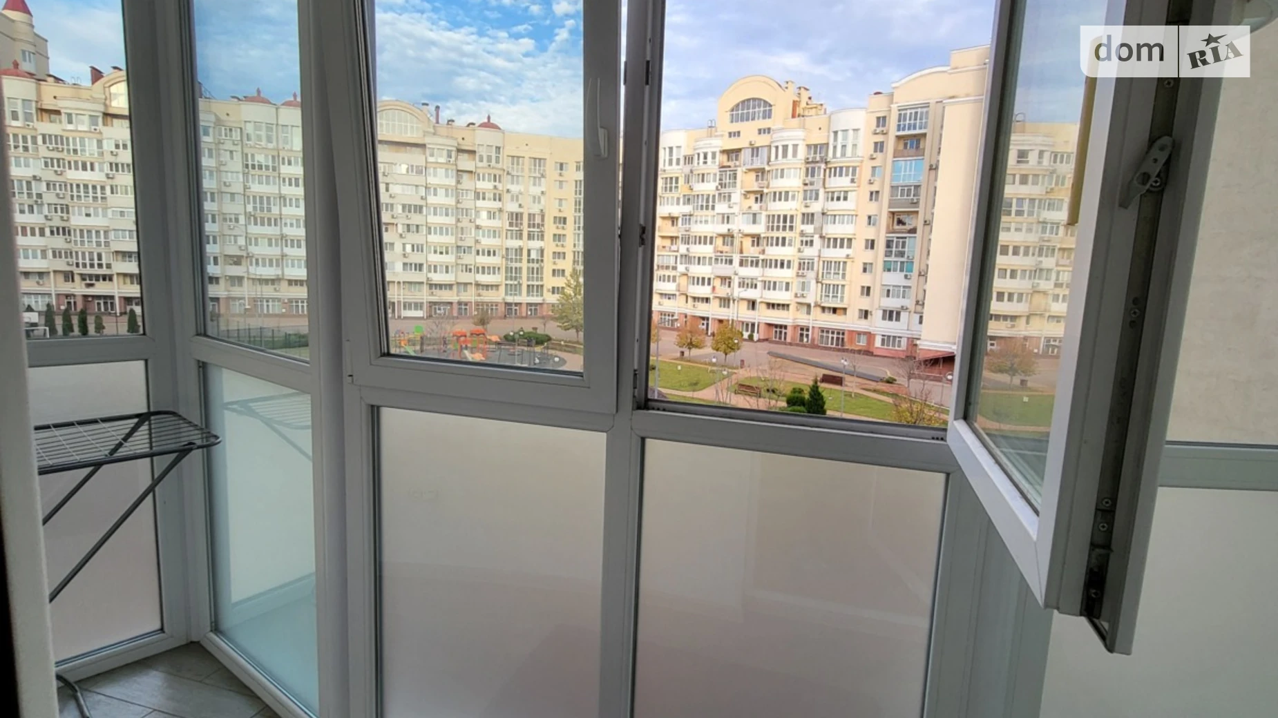 Продается 1-комнатная квартира 62 кв. м в Николаеве, ул. Лазурная, 5/12 - фото 4