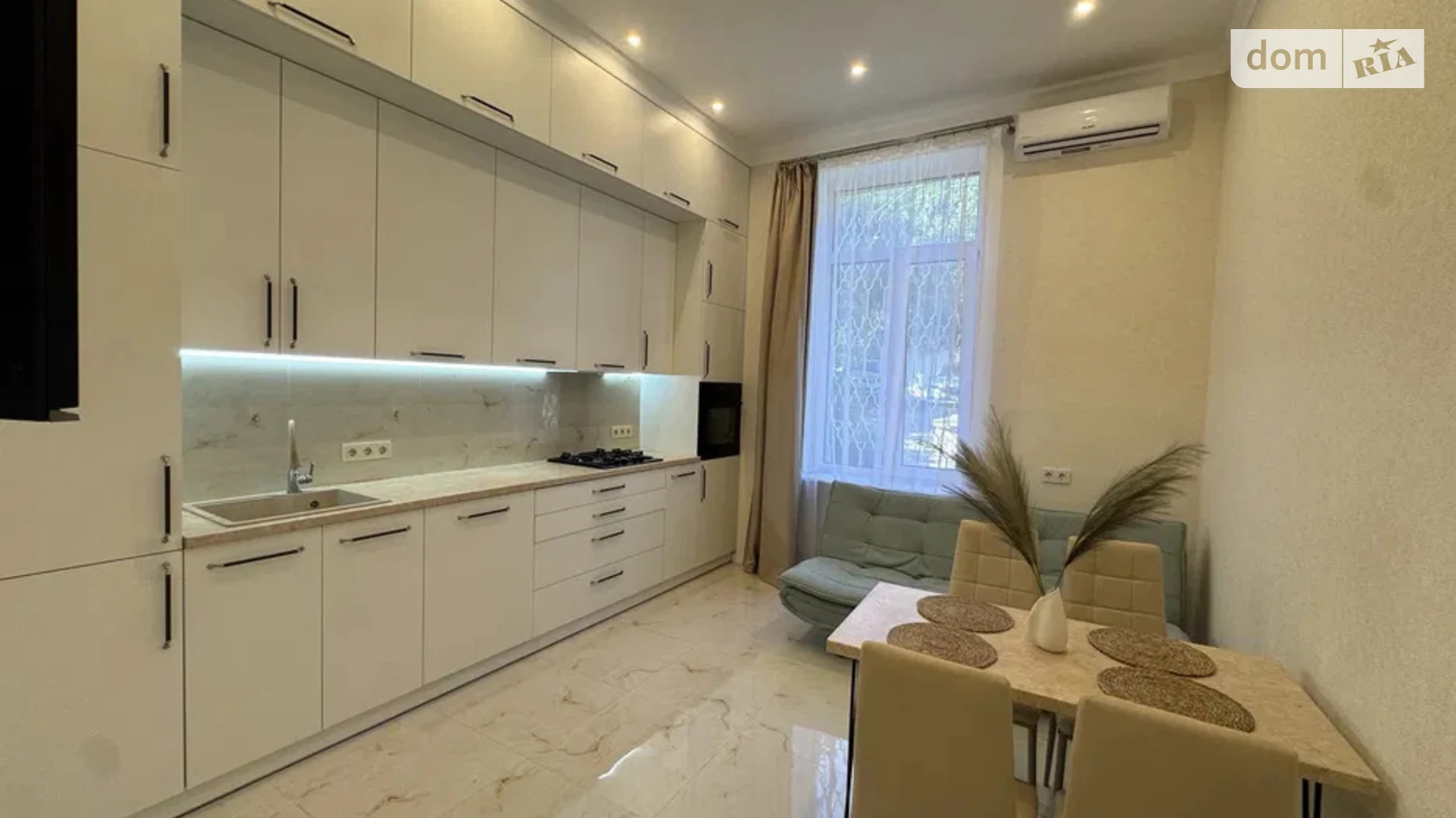 Продається 3-кімнатна квартира 62 кв. м у Києві, вул. Тарасівська, 8 - фото 2