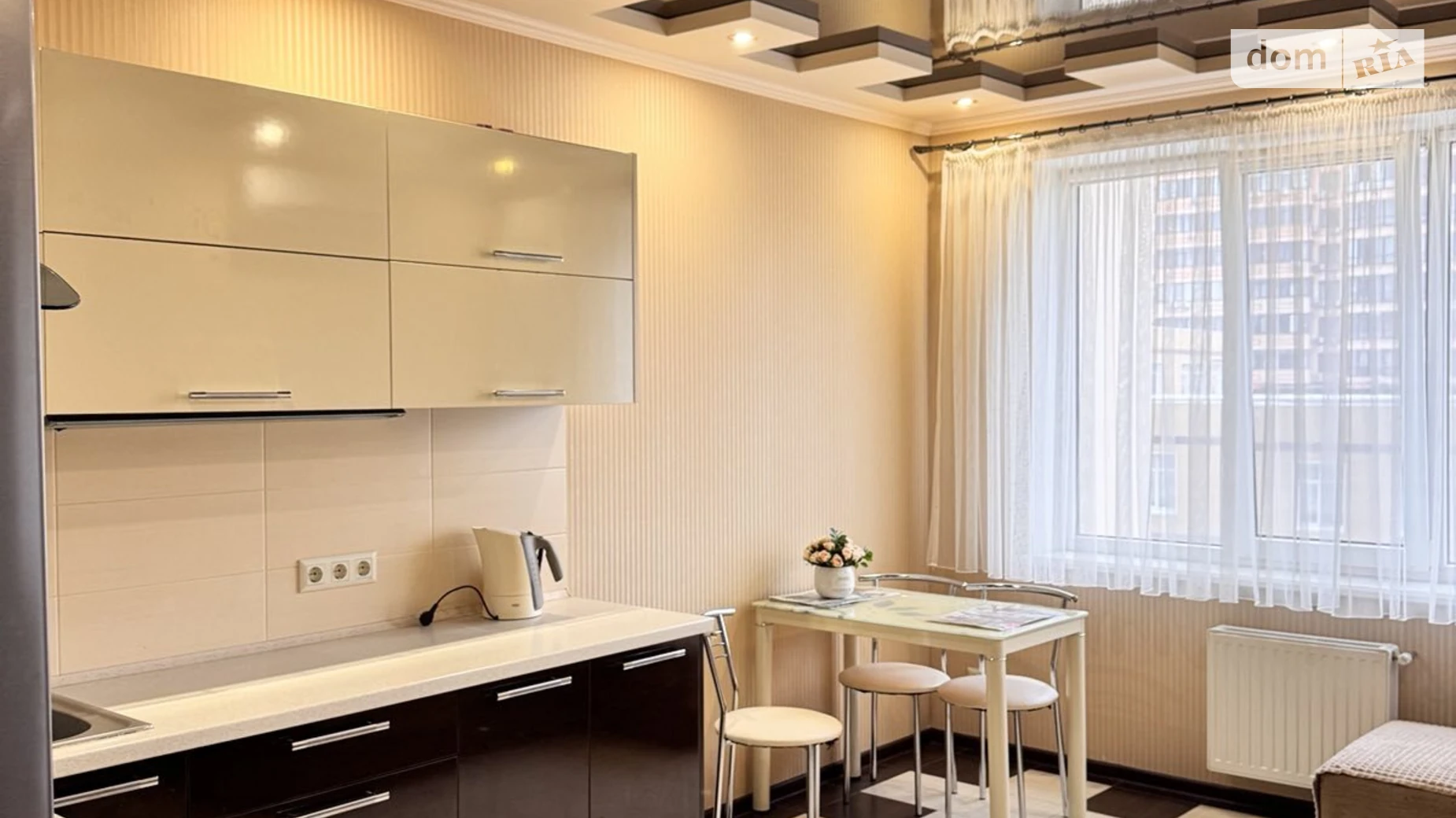 Продается 1-комнатная квартира 44.8 кв. м в Одессе, ул. Добровольцев(Маршала Говорова), 10/6 корпус 2 - фото 2