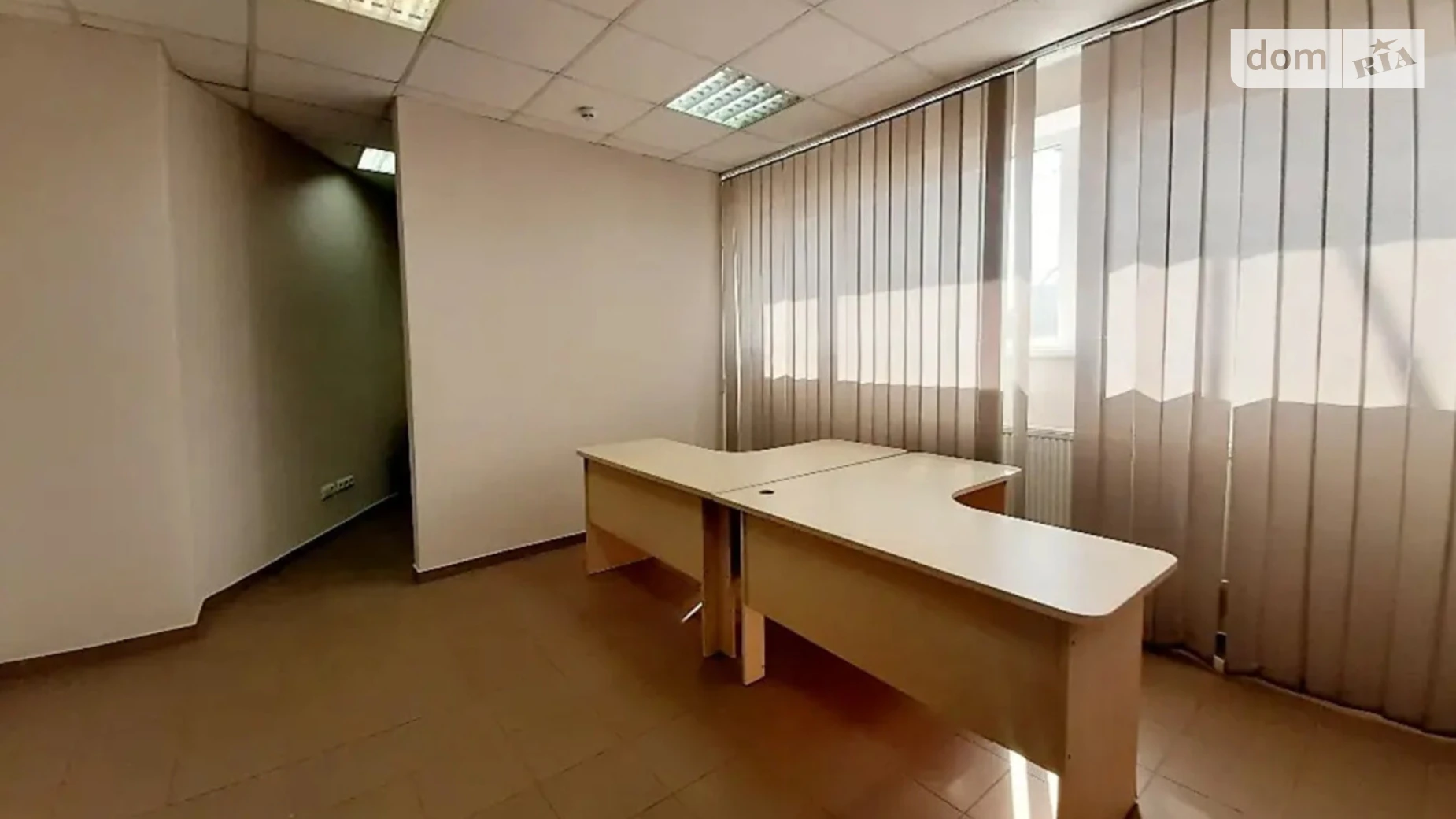 Сдается в аренду офис 340 кв. м в бизнес-центре, цена: 75000 грн - фото 2