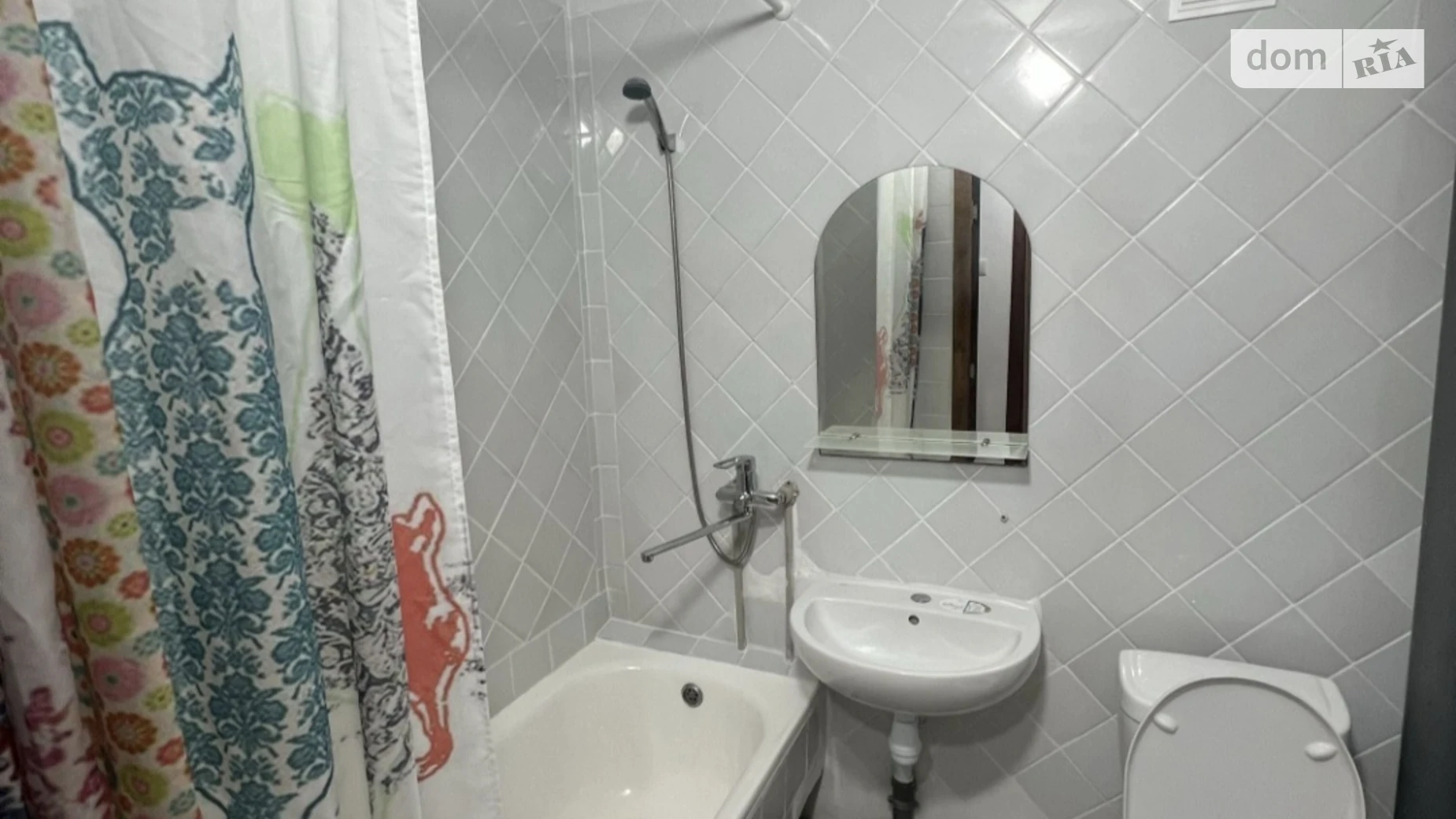 Сдается в аренду 1-комнатная квартира 40 кв. м в Харькове, ул. Защитников Неба(Тобольская), 39 - фото 2