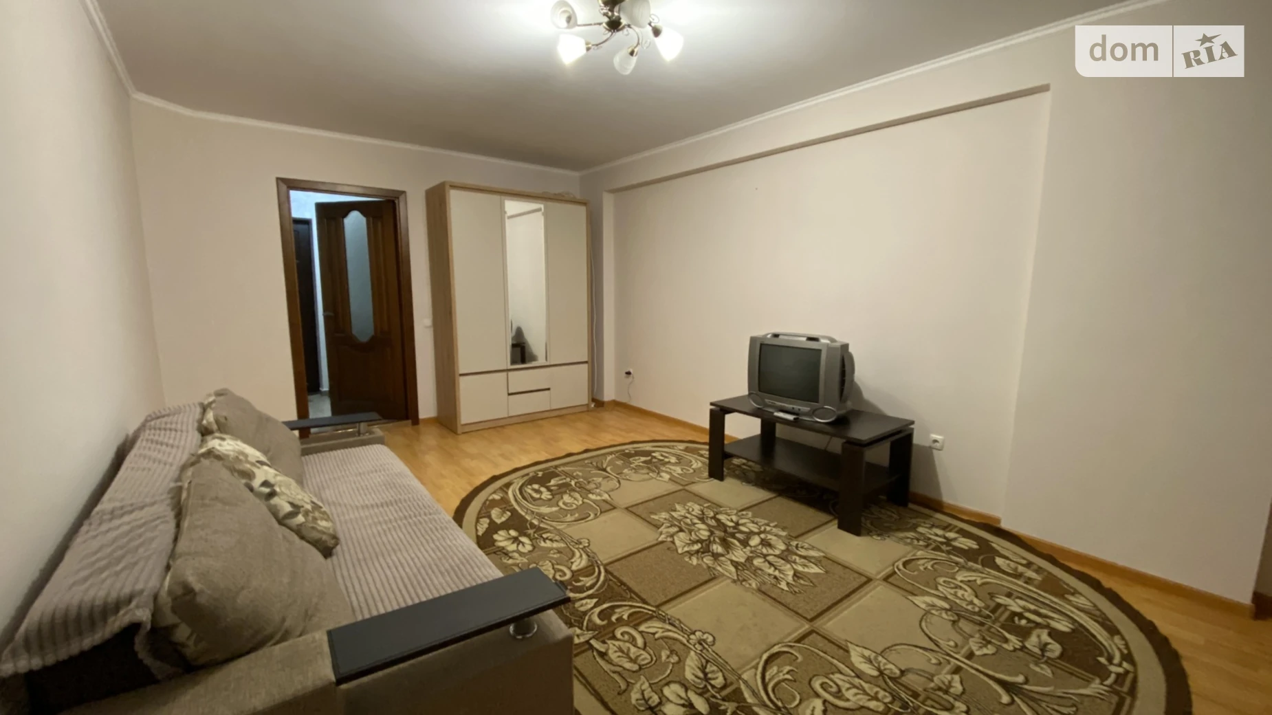 2-комнатная квартира 67 кв. м в Тернополе, ул. Троллейбусная - фото 4