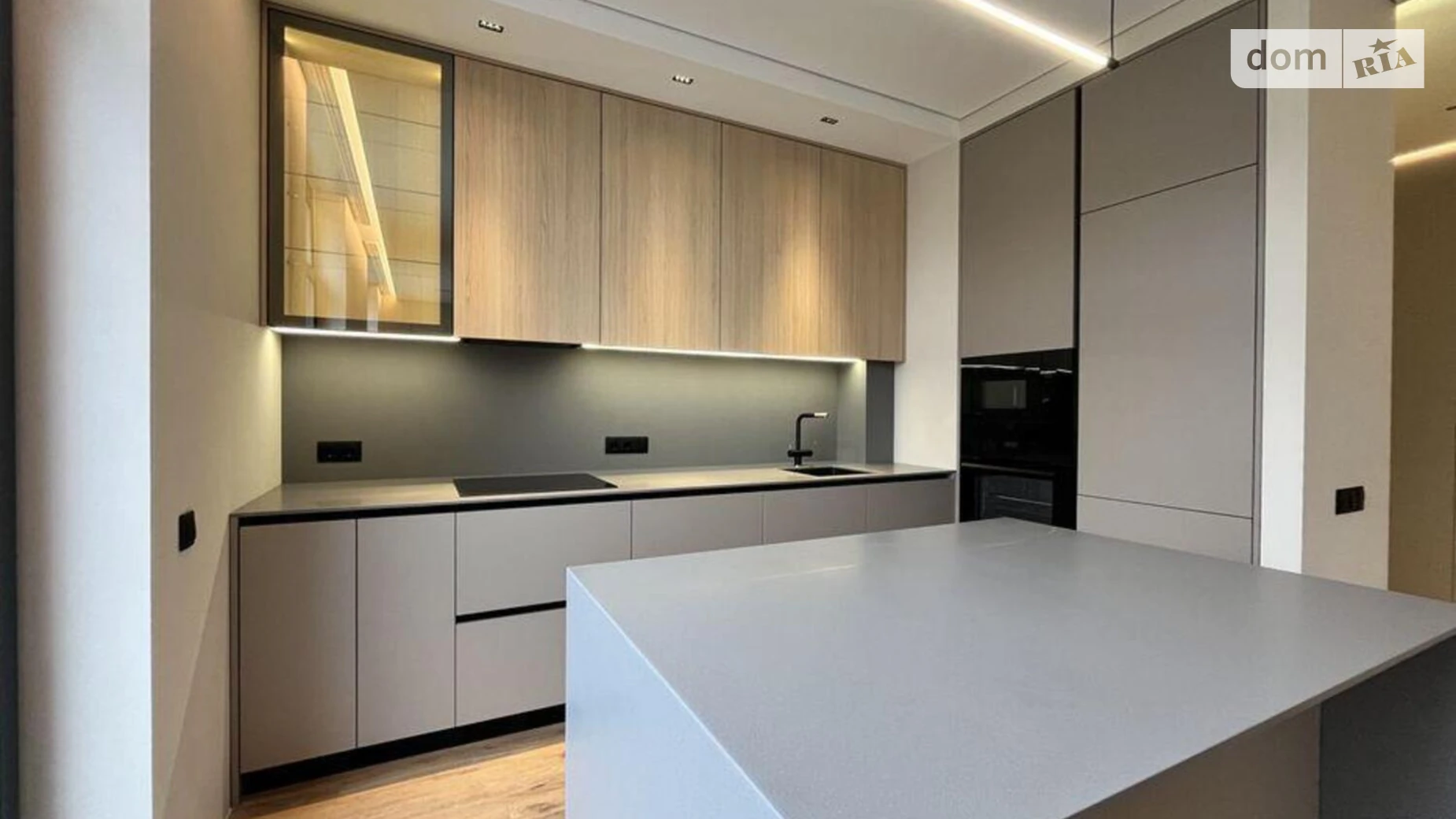 Продается 2-комнатная квартира 85 кв. м в Киеве, ул. Набережно-Рыбальская дорога, 3 - фото 2