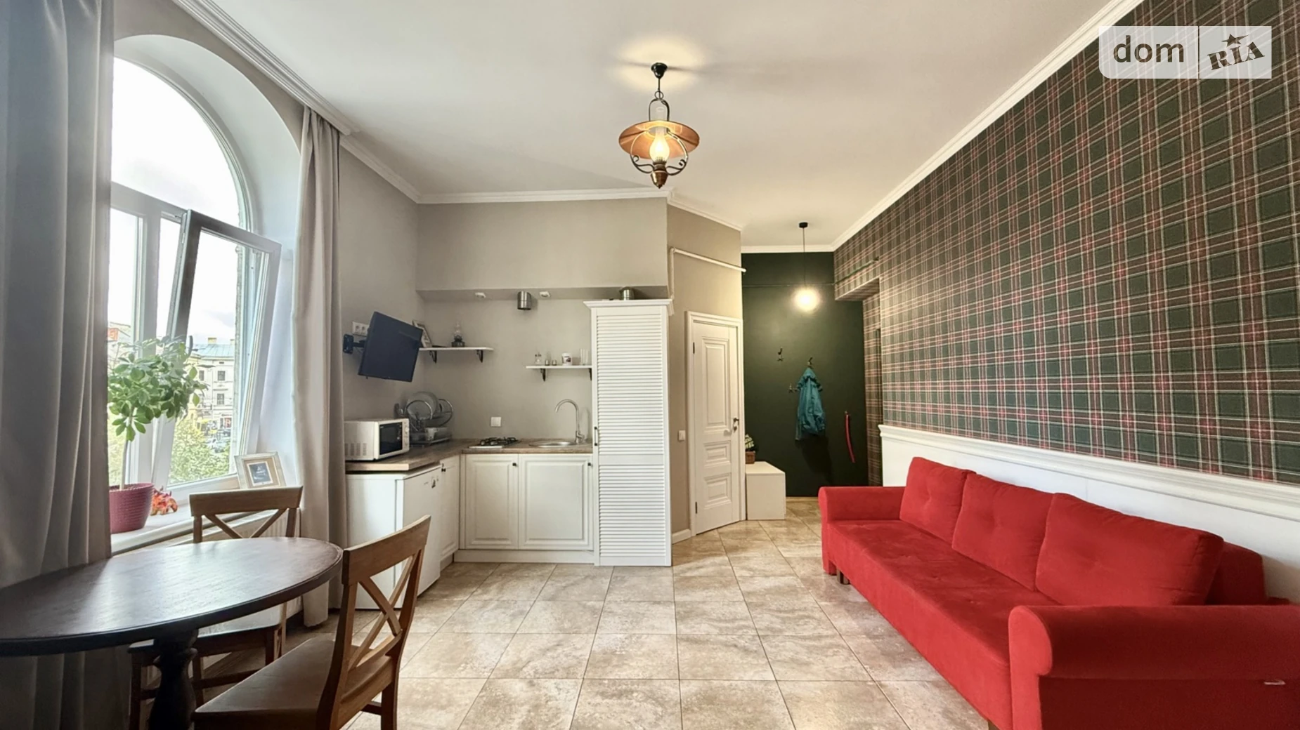 Продается 2-комнатная квартира 46.2 кв. м в Львове, пл. Соборная, 17 - фото 4