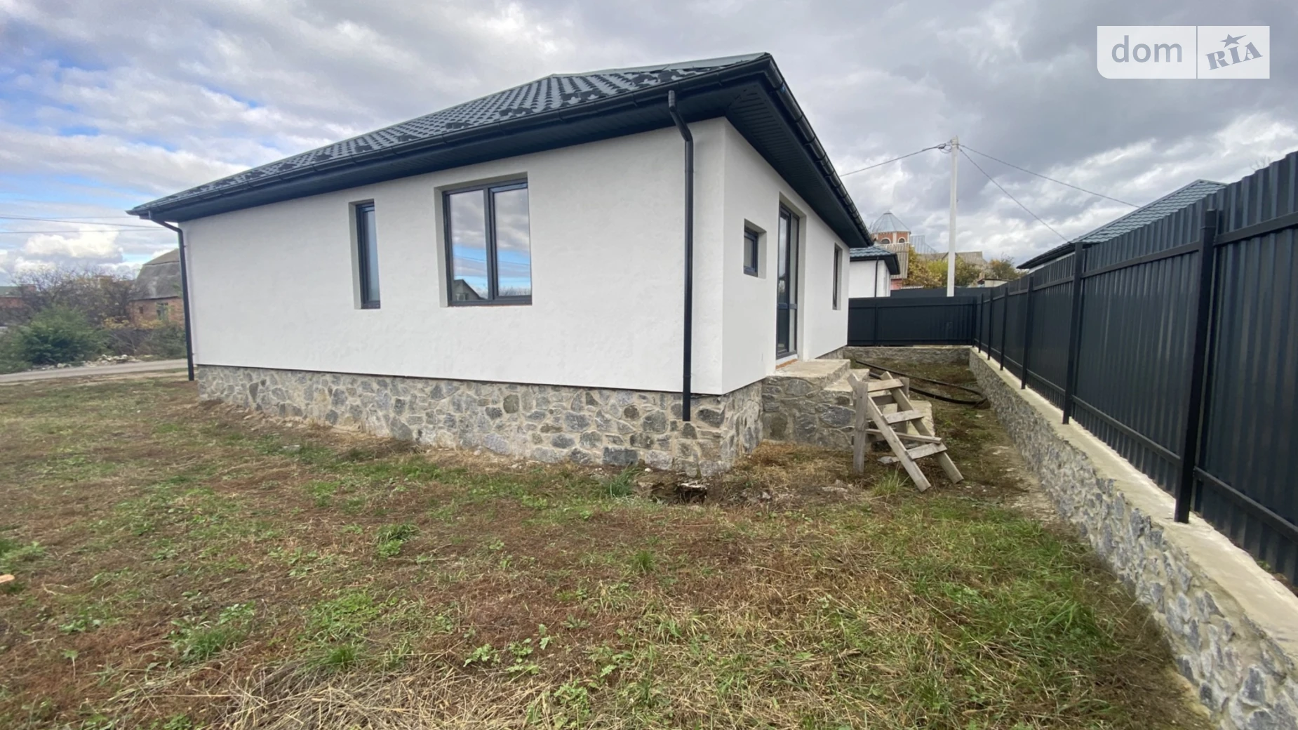 Продається одноповерховий будинок 108 кв. м з гаражем, цена: 65000 $ - фото 5