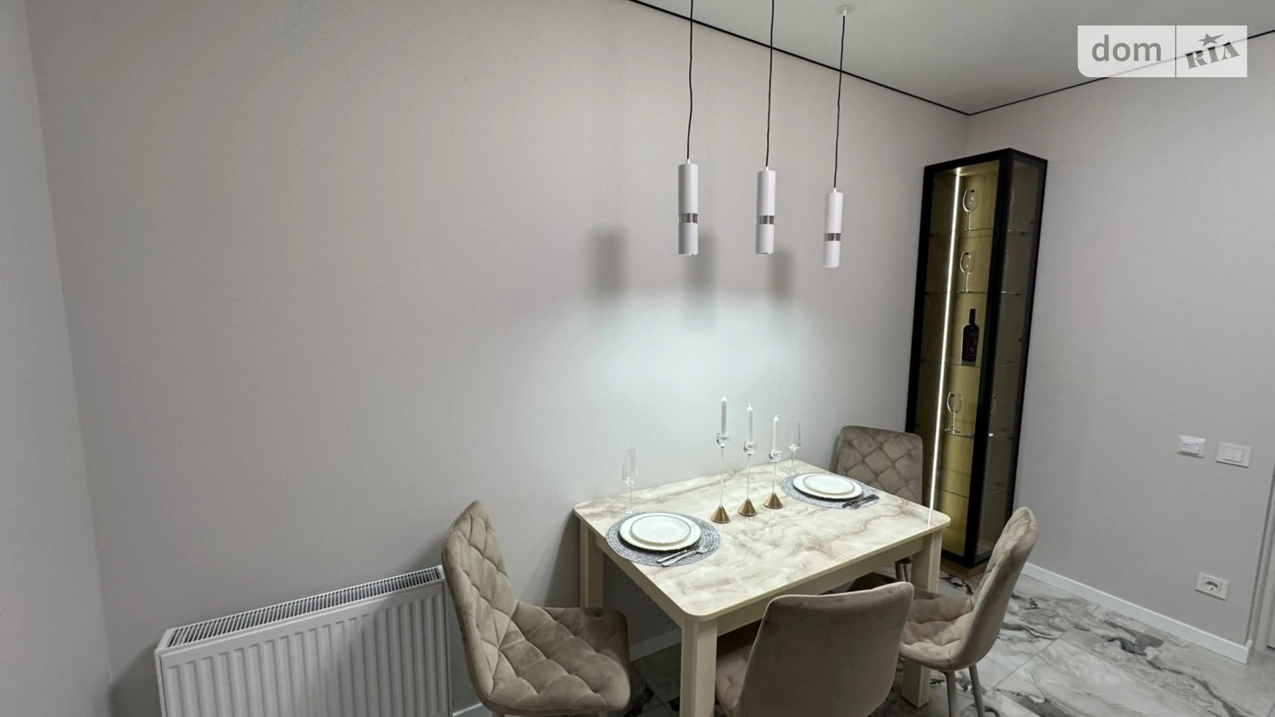 Продается 2-комнатная квартира 55 кв. м в Виннице, ул. Академика Янгеля, 54 - фото 2