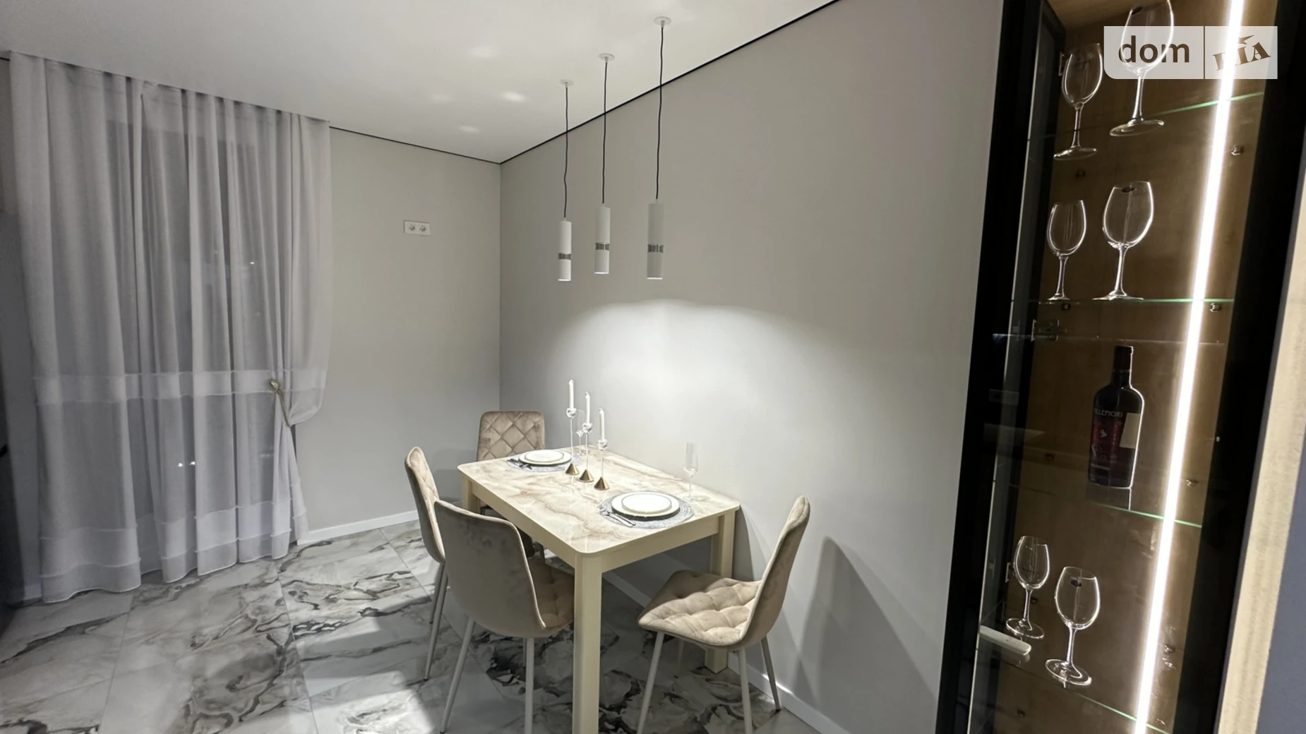 Продается 2-комнатная квартира 55 кв. м в Виннице, ул. Академика Янгеля, 54 - фото 3