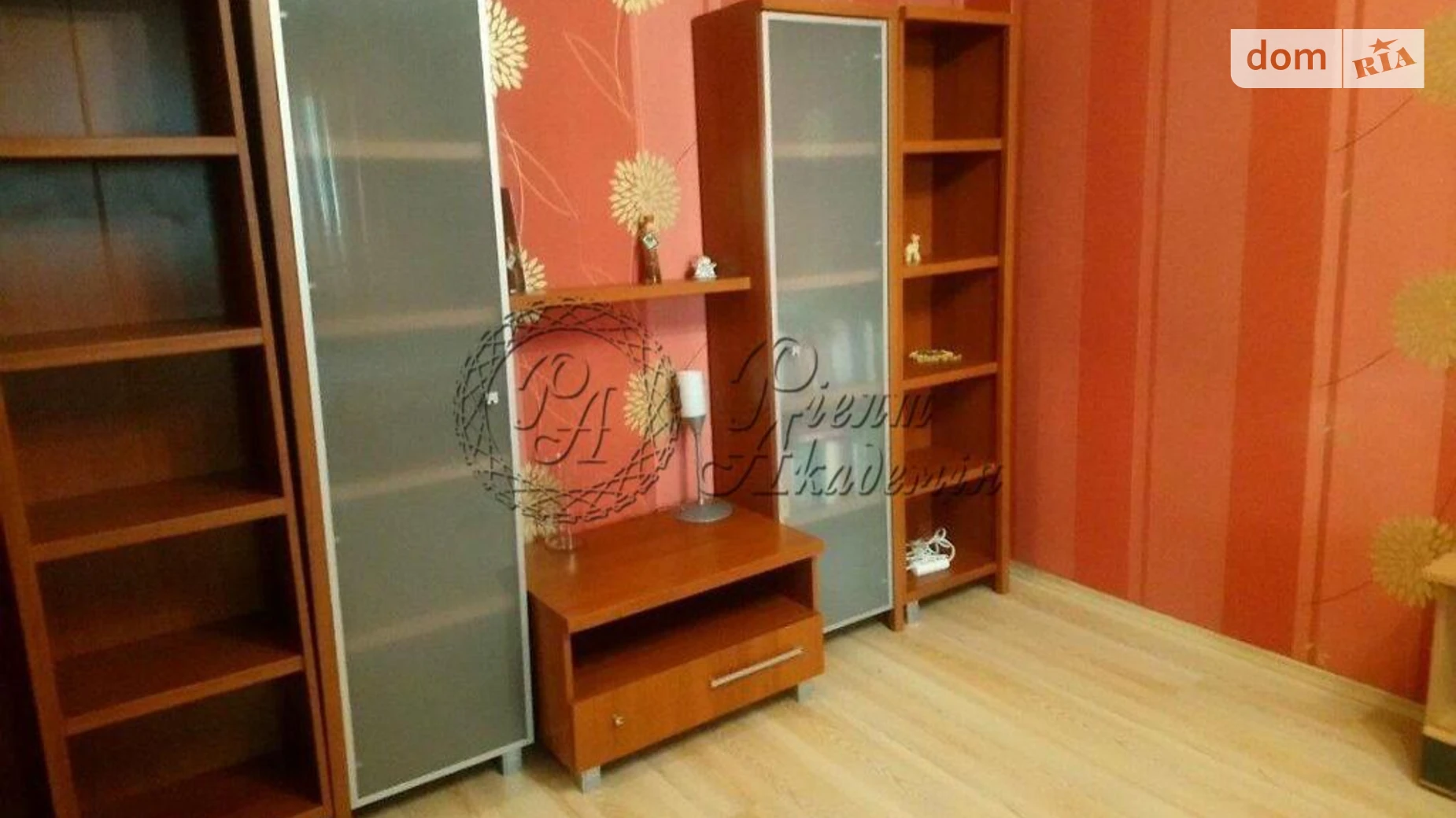 Продается 2-комнатная квартира 50 кв. м в, цена: 69000 $ - фото 2