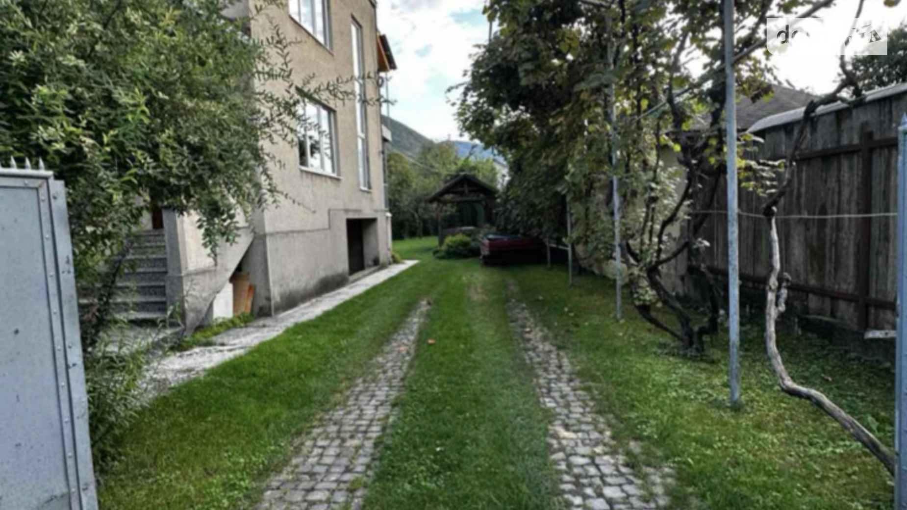 Продается дом на 2 этажа 200 кв. м с беседкой, цена: 89999 $ - фото 3