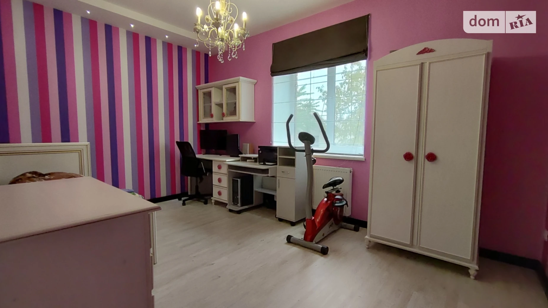 Продается дом на 2 этажа 185 кв. м с террасой, цена: 250000 $ - фото 2