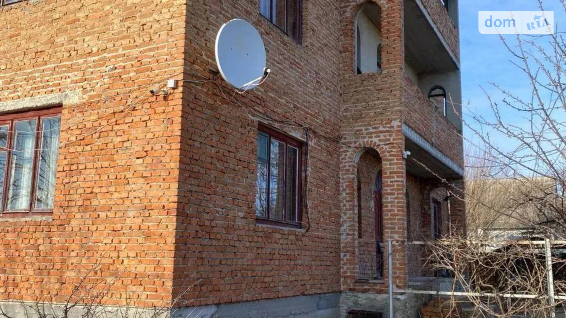 Продается дом на 3 этажа 391.3 кв. м с балконом, цена: 80000 $ - фото 3