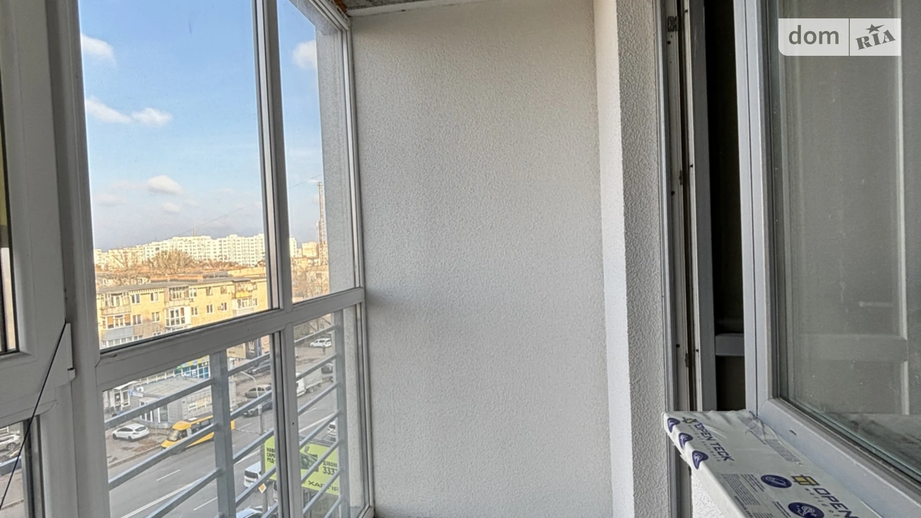 Продается 1-комнатная квартира 52 кв. м в Полтаве, ул. Европейская, 183 - фото 3