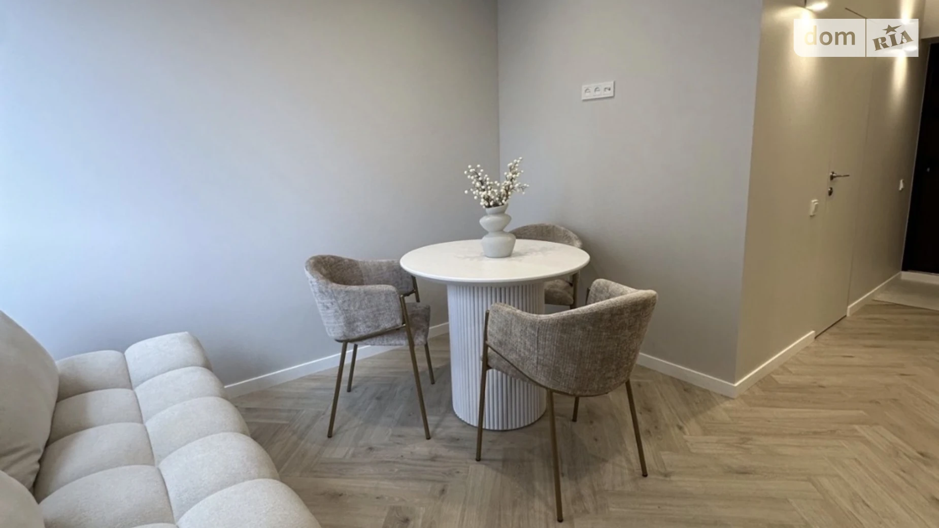 Продается 2-комнатная квартира 55 кв. м в Ирпене, ул. Соборная(ІІІ Интернационала), 122 - фото 4