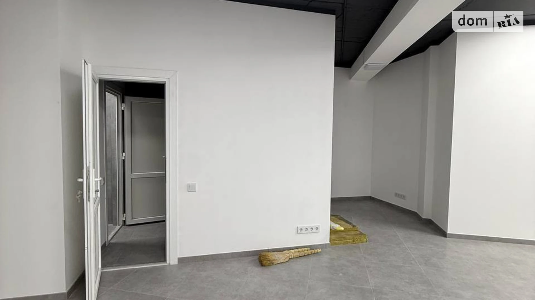 Сдается в аренду помещения свободного назначения 140 кв. м в 8-этажном здании, цена: 30800 грн - фото 3