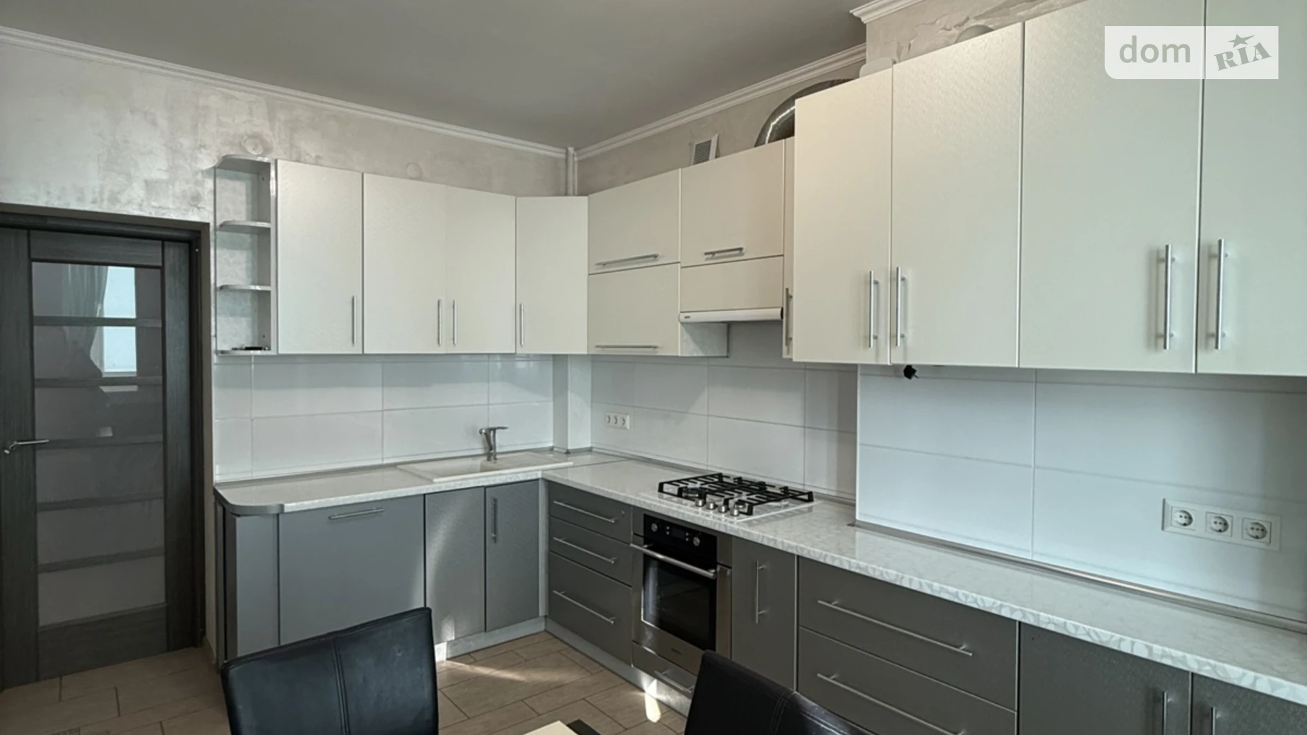 Сдается в аренду 1-комнатная квартира 53 кв. м в Львове, просп. Красной Калины - фото 3