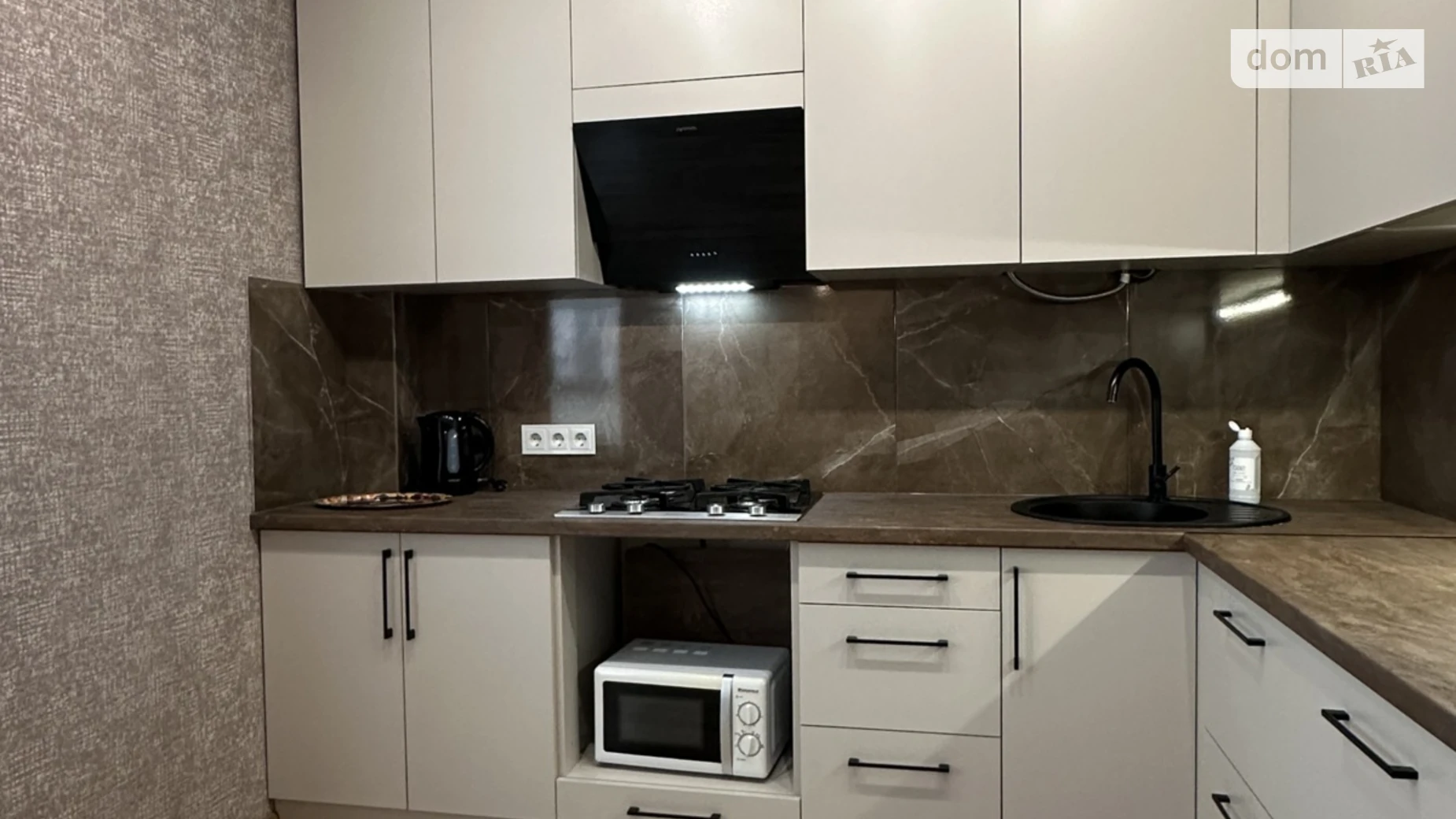 Сдается в аренду 1-комнатная квартира 42 кв. м в, цена: 12999 грн - фото 2