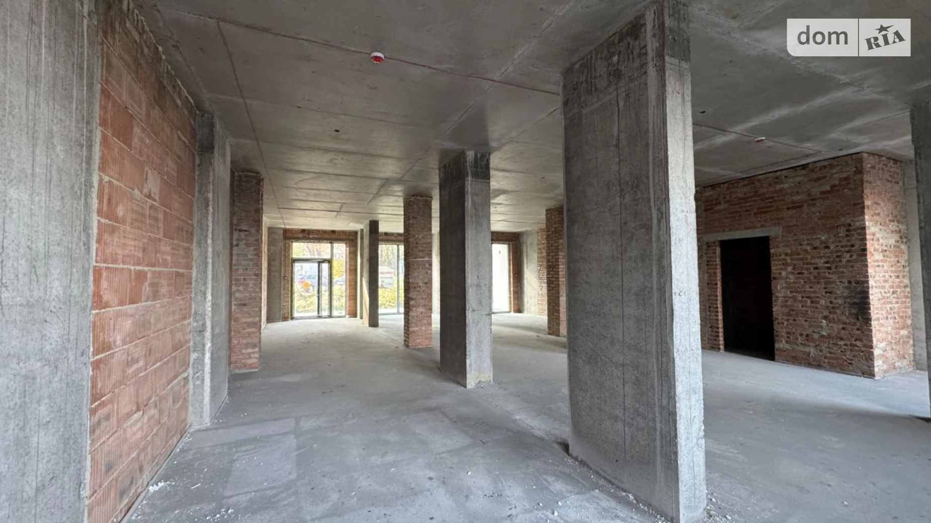 Продается помещения свободного назначения 137 кв. м в 4-этажном здании, цена: 300000 $ - фото 3