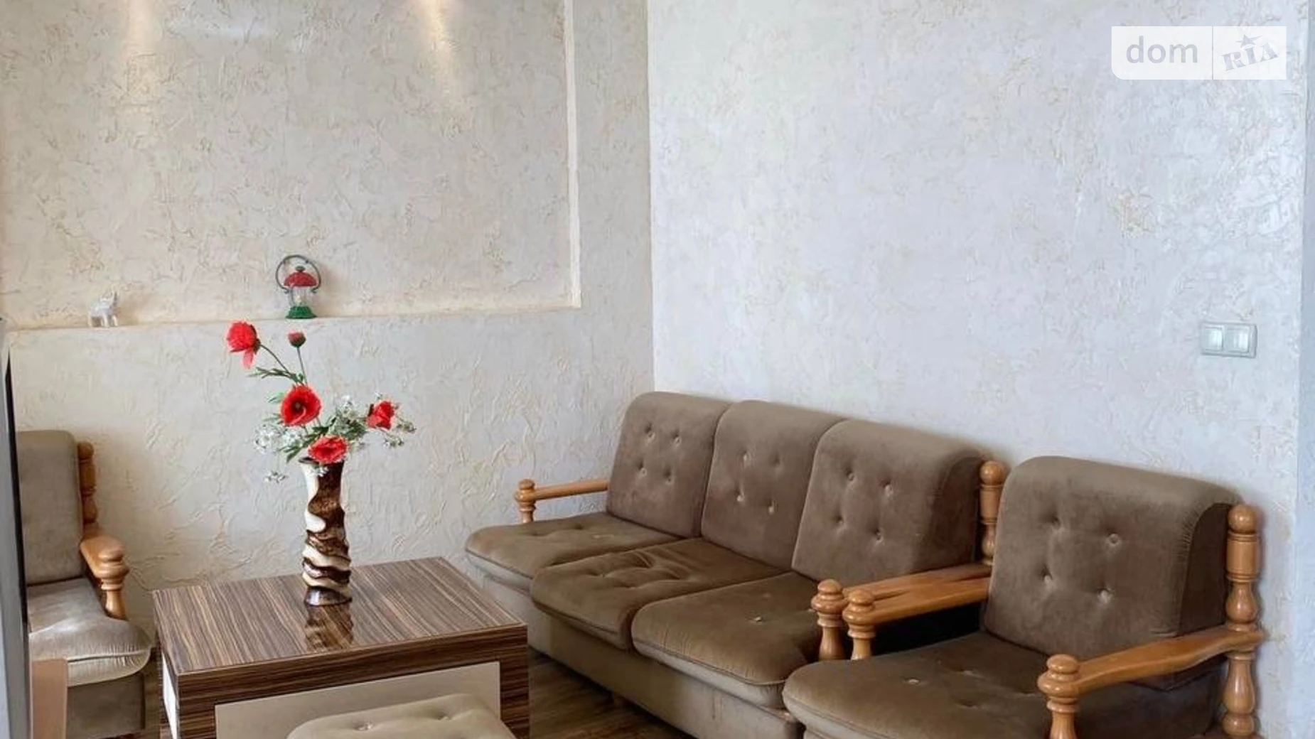 Продается 3-комнатная квартира 67 кв. м в Фонтанке, ул. Центральная - фото 3