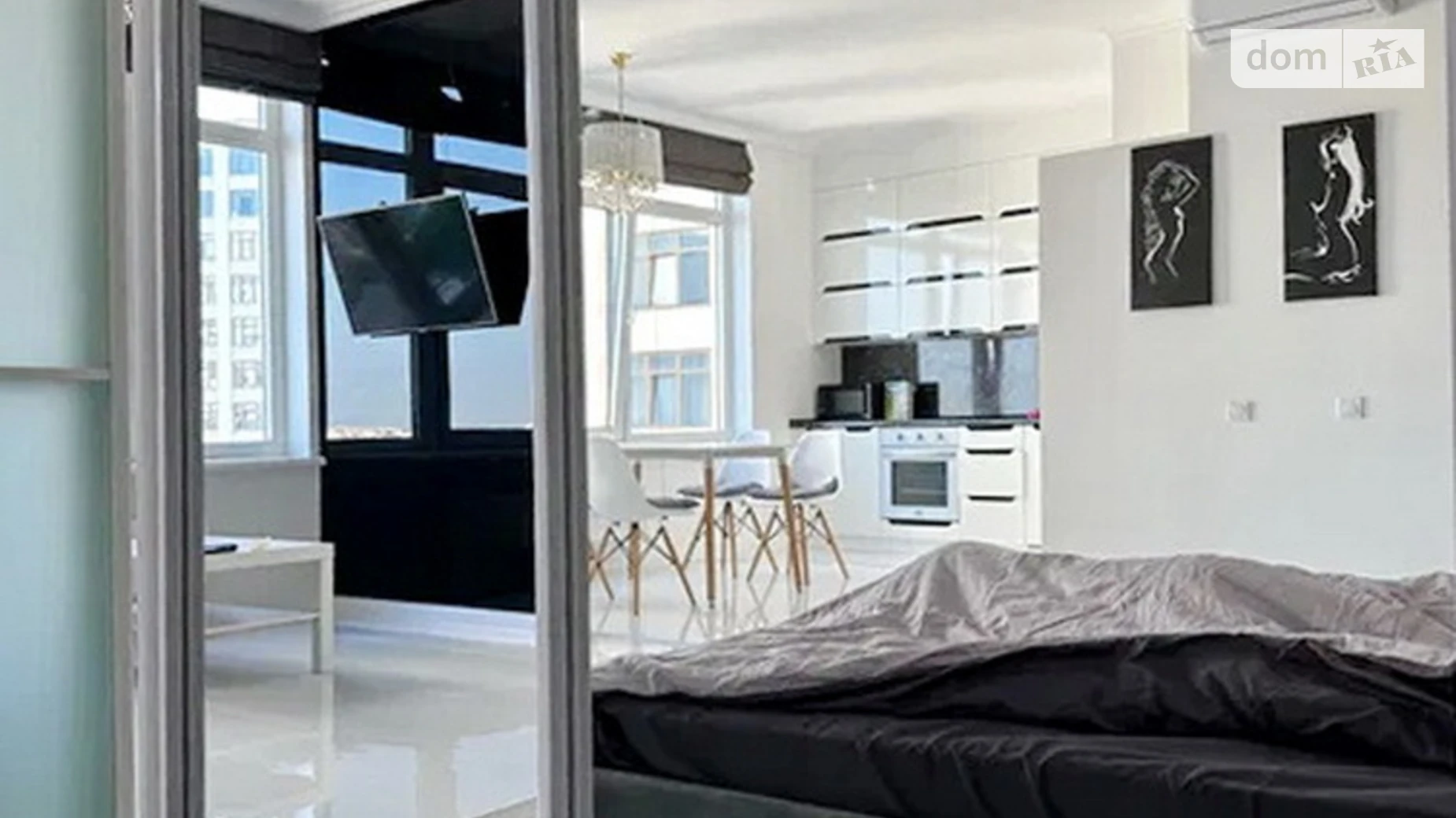 Продается 1-комнатная квартира 47.4 кв. м в Одессе, ул. Валерия Самофалова, 16А/1 - фото 2