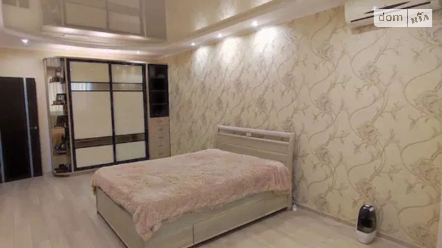 Продается 3-комнатная квартира 102.6 кв. м в Киеве, ул. Ревуцкого, 7В - фото 3