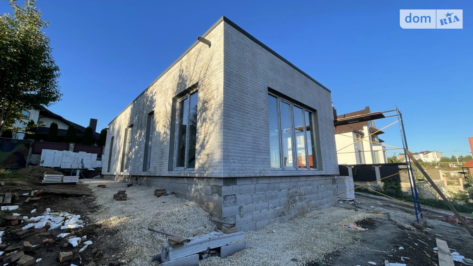 Продается одноэтажный дом 112 кв. м с баней/сауной, цена: 93000 $ - фото 2