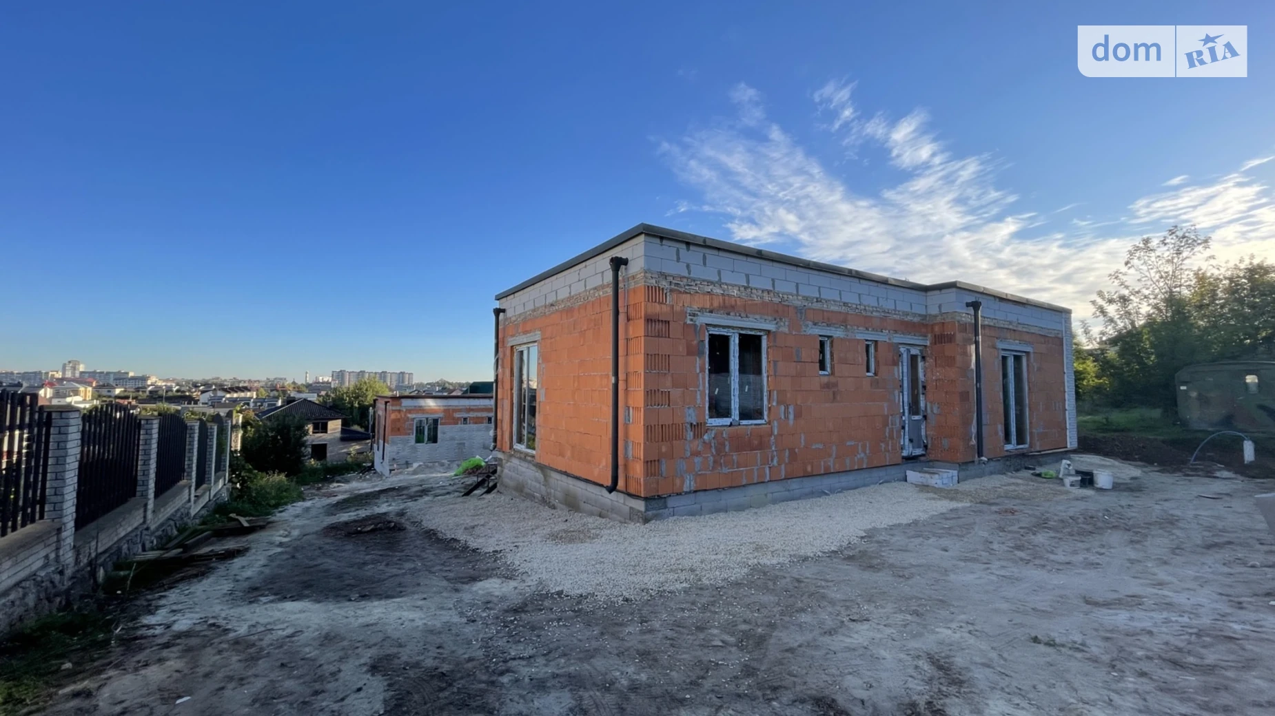 Продается одноэтажный дом 112 кв. м с садом, цена: 95000 $ - фото 3