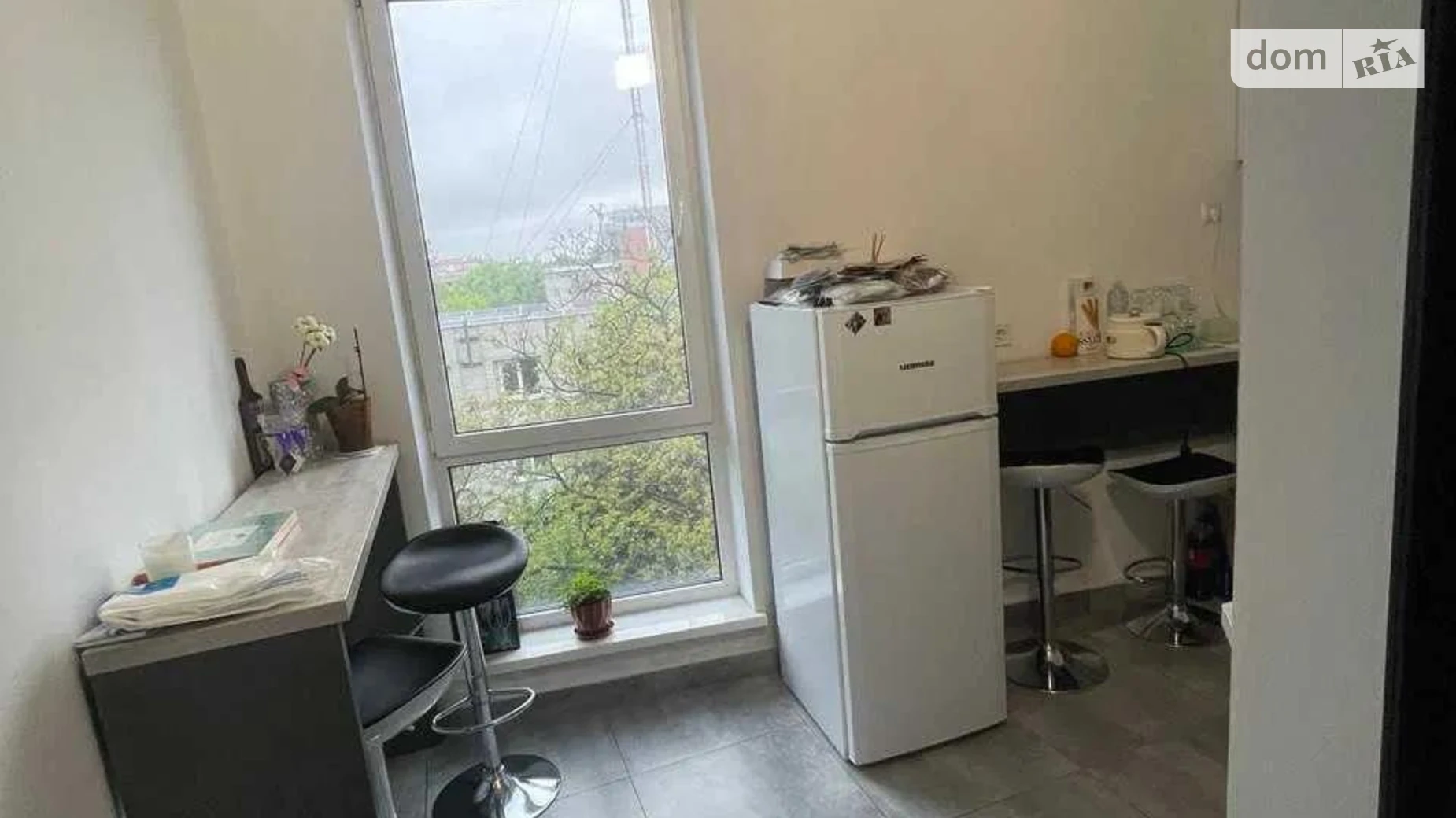 Сдается в аренду офис 130 кв. м в бизнес-центре, цена: 1690 $ - фото 4