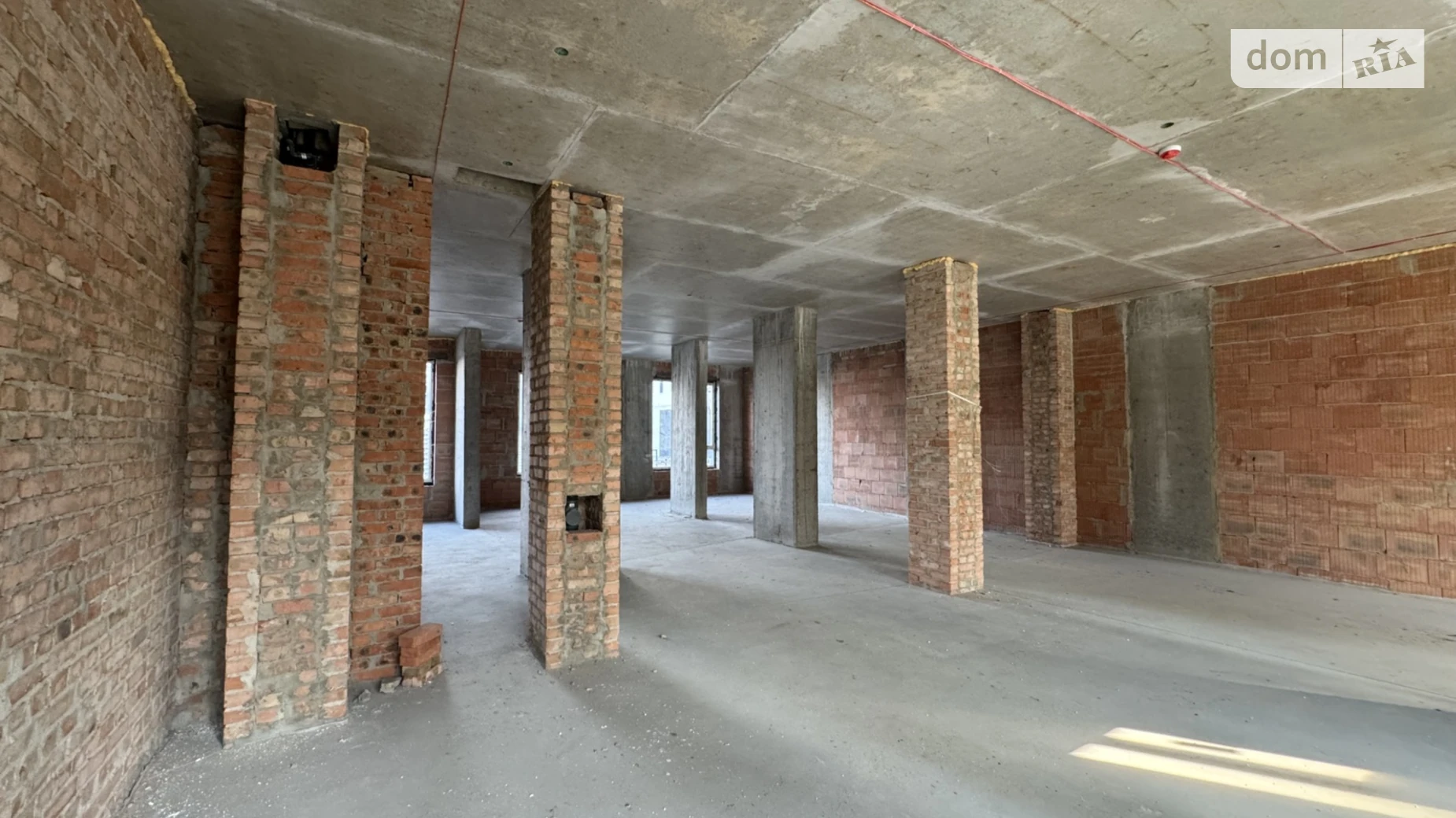 Продается помещения свободного назначения 137 кв. м в 4-этажном здании, цена: 300000 $ - фото 4