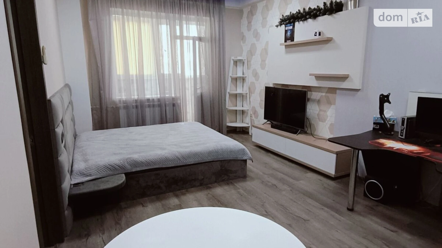 Продається 1-кімнатна квартира 57.8 кв. м у Одесі, просп. Небесної Сотні - фото 3