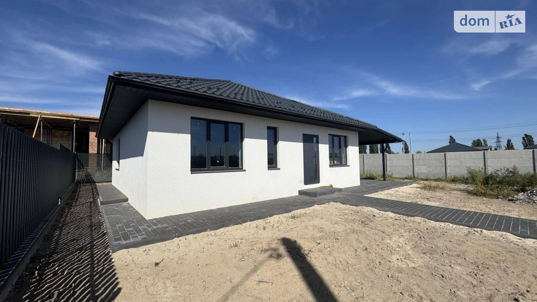 Продается одноэтажный дом 140 кв. м с террасой, цена: 85000 $ - фото 3