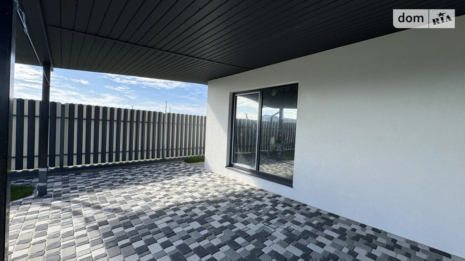 Продается одноэтажный дом 140 кв. м с террасой, цена: 85000 $ - фото 2