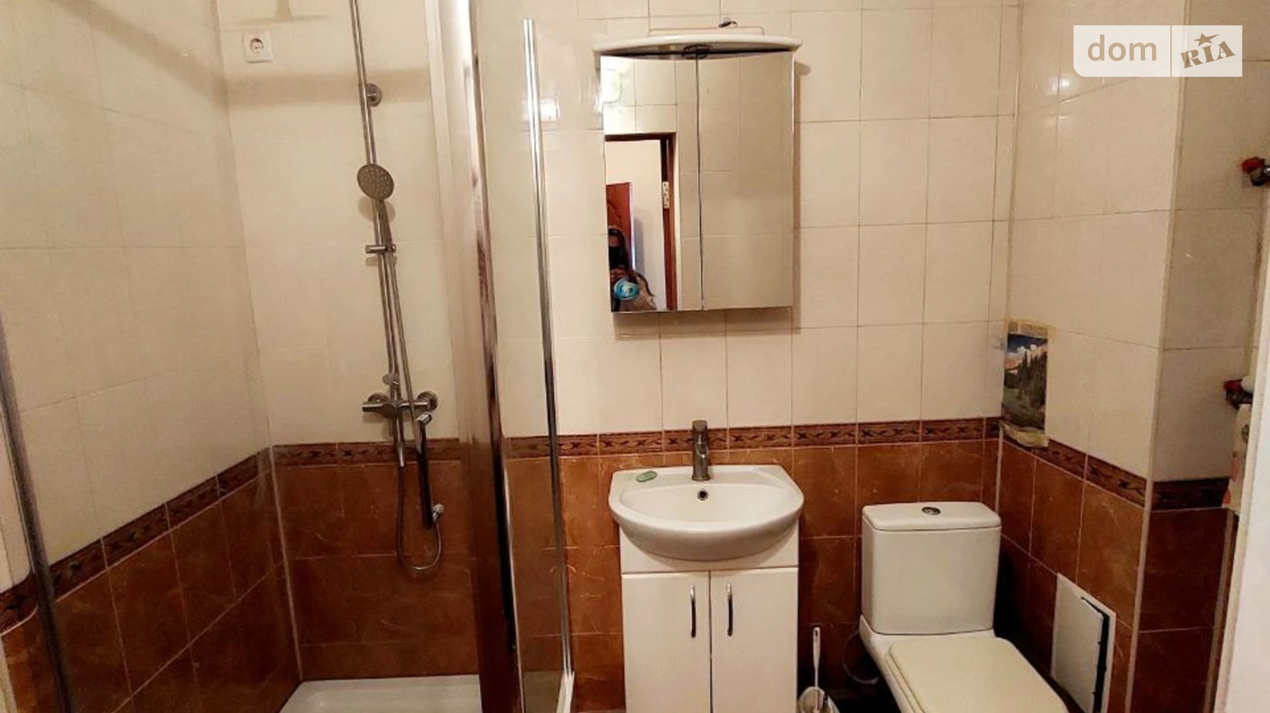 Продается 1-комнатная квартира 50 кв. м в Одессе, ул. Академика Заболотного, 58 - фото 2