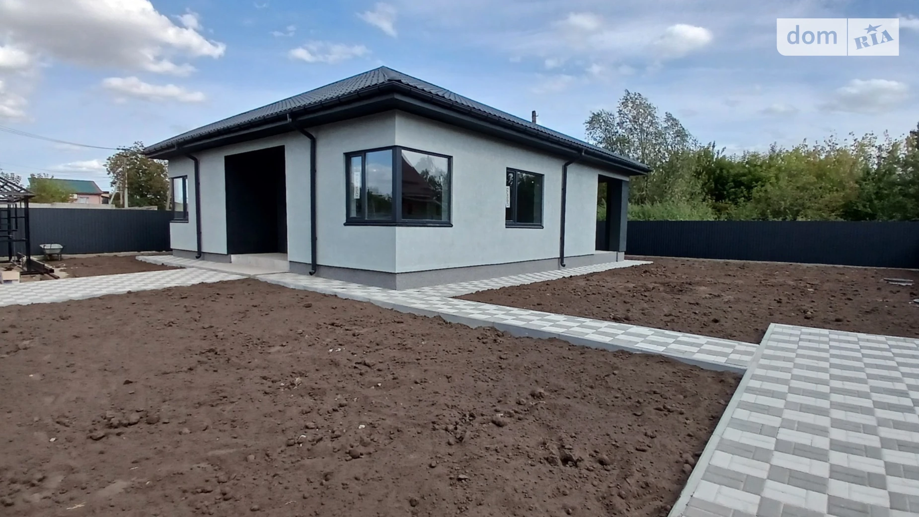 Продается одноэтажный дом 132 кв. м с беседкой, цена: 85000 $ - фото 2