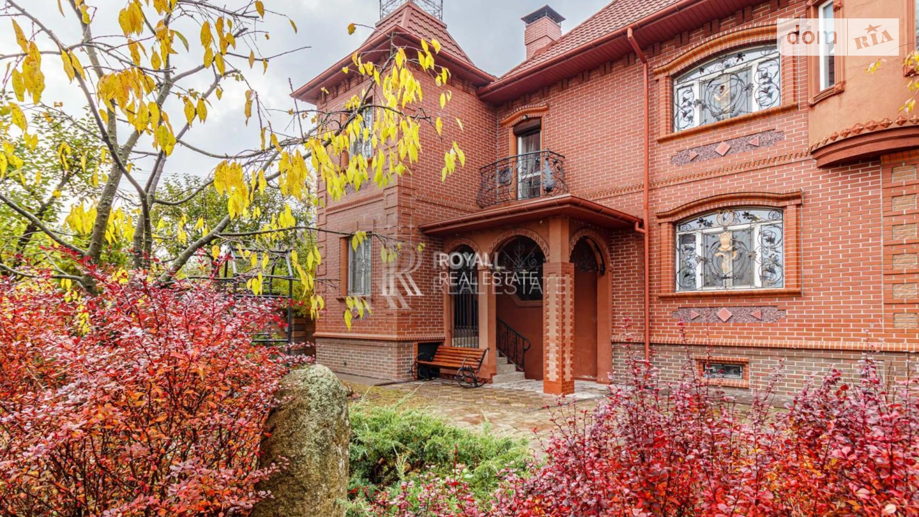 Сдается в аренду дом на 2 этажа 200 кв. м с баней/сауной, цена: 2000 $ - фото 2