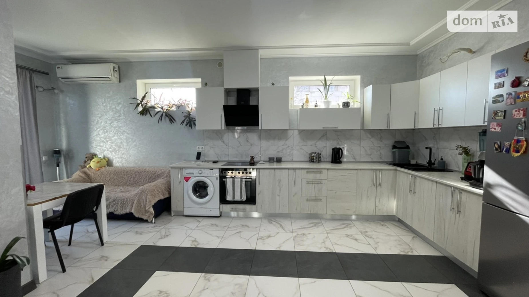 Продается дом на 2 этажа 110 кв. м с беседкой, цена: 90000 $ - фото 2