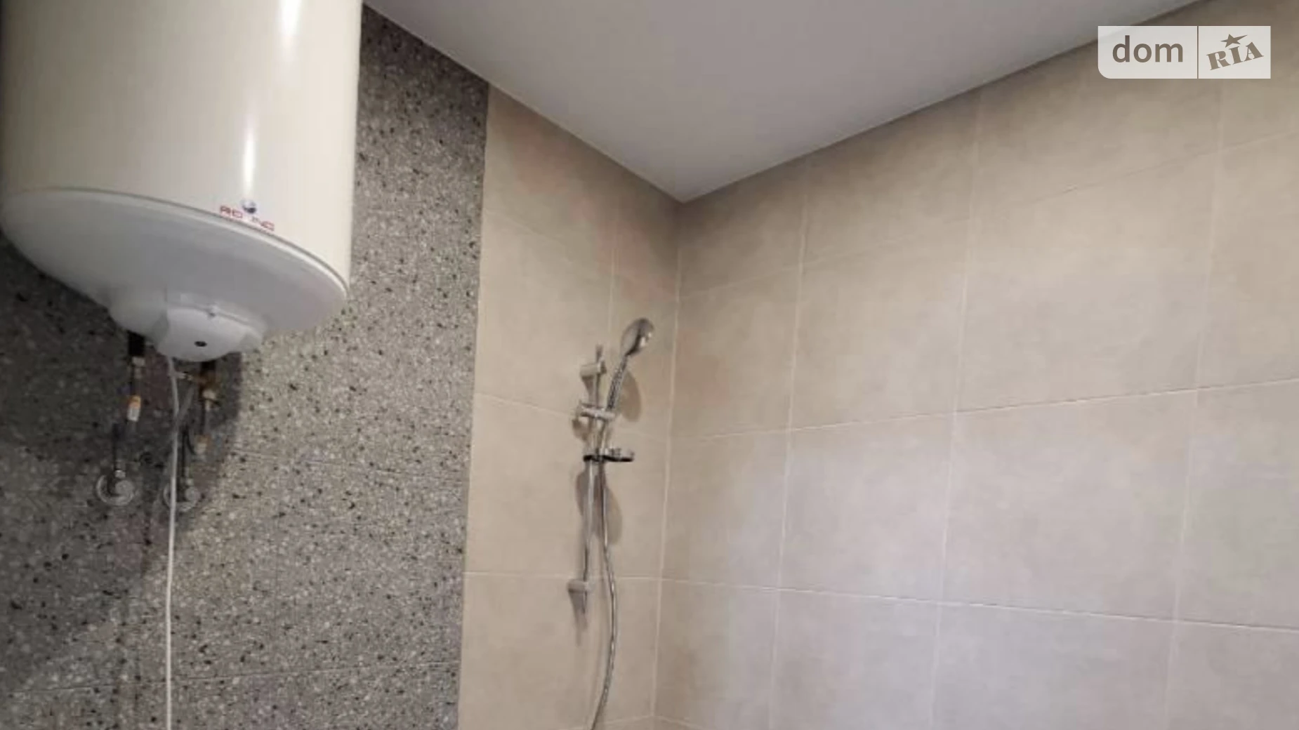 Продается 1-комнатная квартира 42 кв. м в Одессе, ул. Раскидайловская, 67 - фото 3