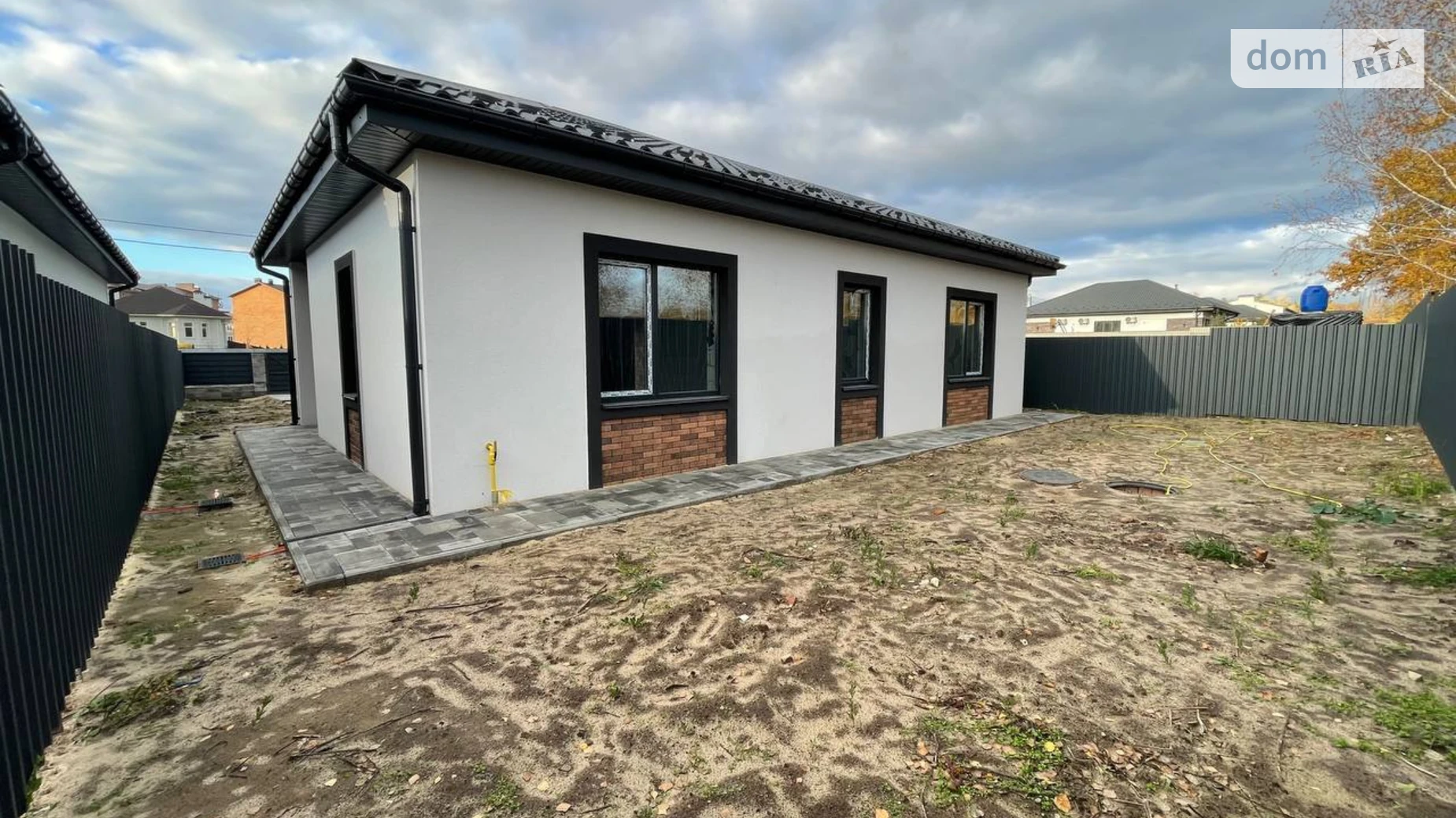 Продається одноповерховий будинок 125 кв. м з ділянкою, цена: 100000 $ - фото 2