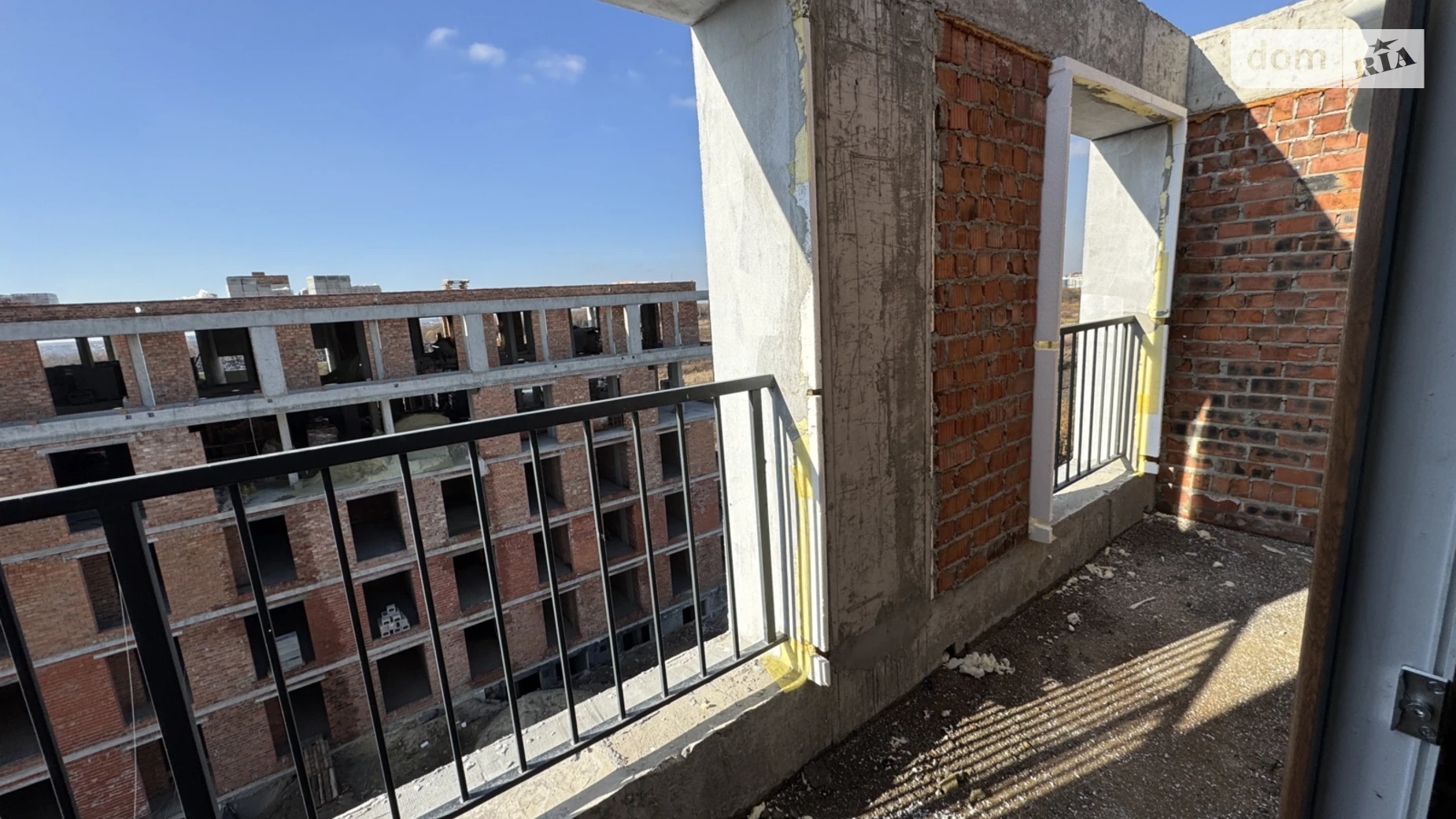 Продается 1-комнатная квартира 41.9 кв. м в Сокольниках, ул. Спортивная, 11 - фото 2